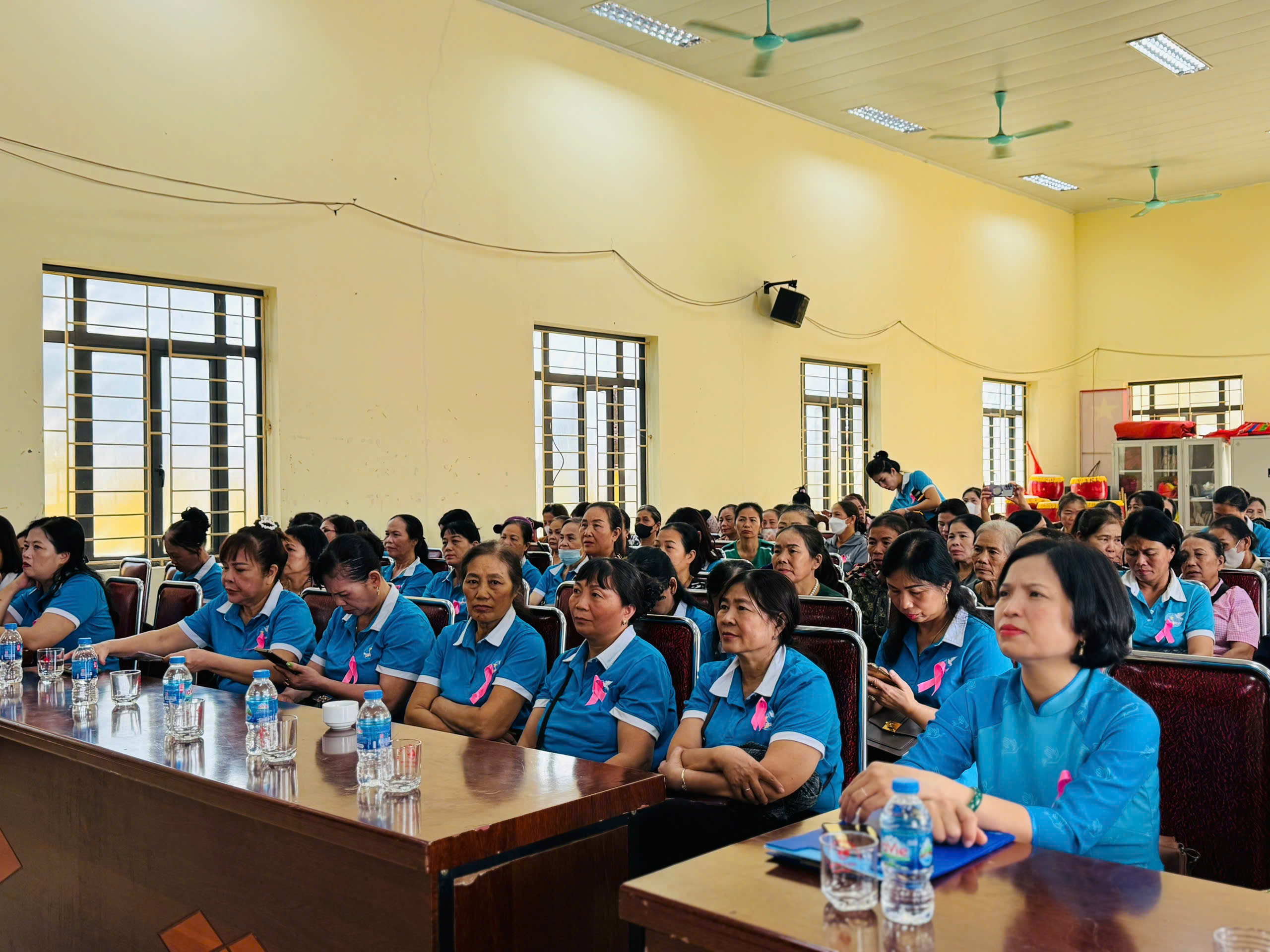 Truyền thông kiến thức phòng ngừa ung thư vú, ung thư cổ tử cung tại huyện Đông Anh - ảnh 1