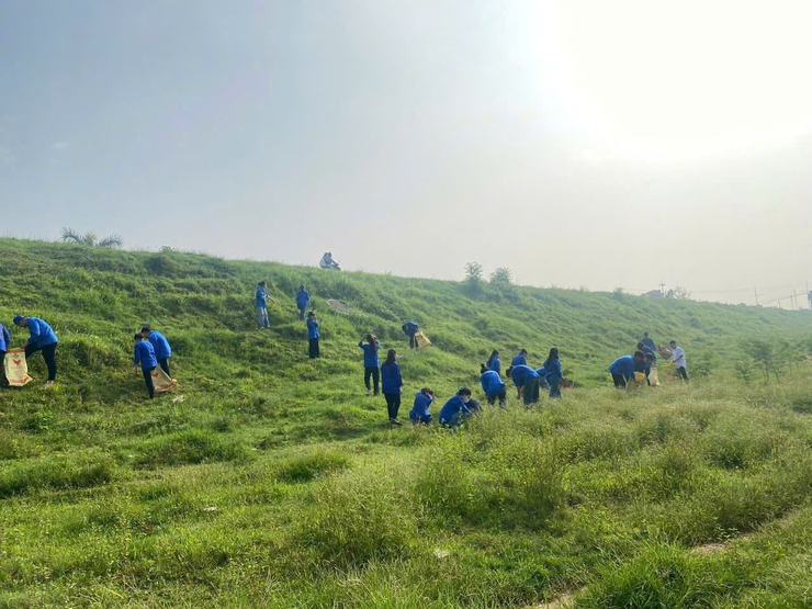Xã Yên Lãng phát động toàn dân tham gia tổng vệ sinh môi trường khu dân cư - ảnh 6