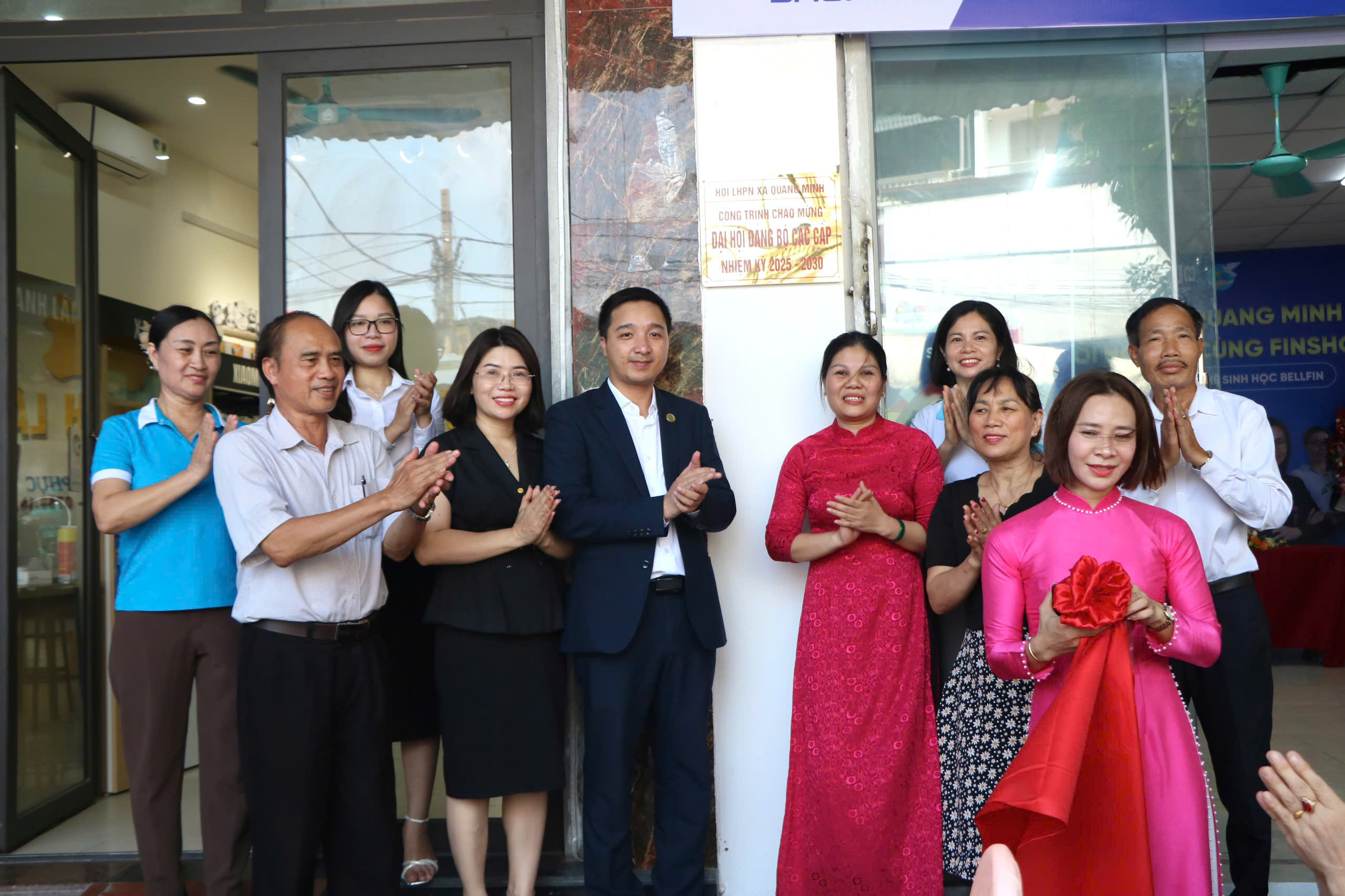 Hội LHPN xã Quang Minh ra mắt điểm hỗ trợ phụ nữ khởi nghiệp - ảnh 14