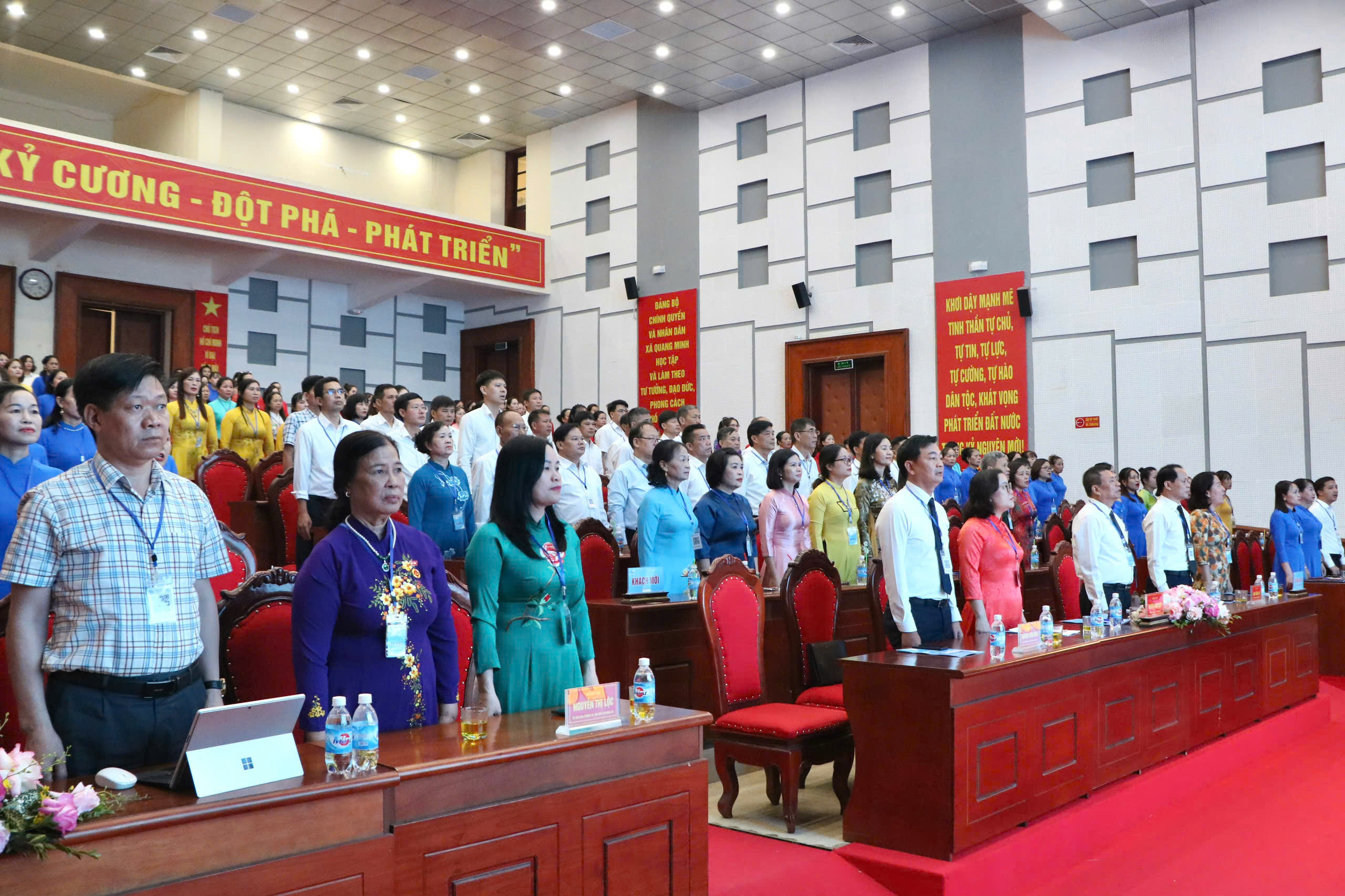 Phát huy truyền thống, bản lĩnh, khát vọng vươn lên của phụ nữ Quang Minh trong kỷ nguyên mới - ảnh 1