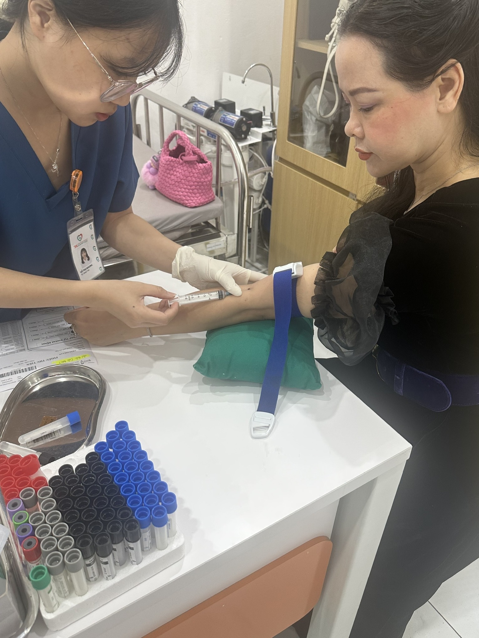 Chương trình khám bệnh miễn phí cho hội viên phụ nữ xã Mê Linh - ảnh 3