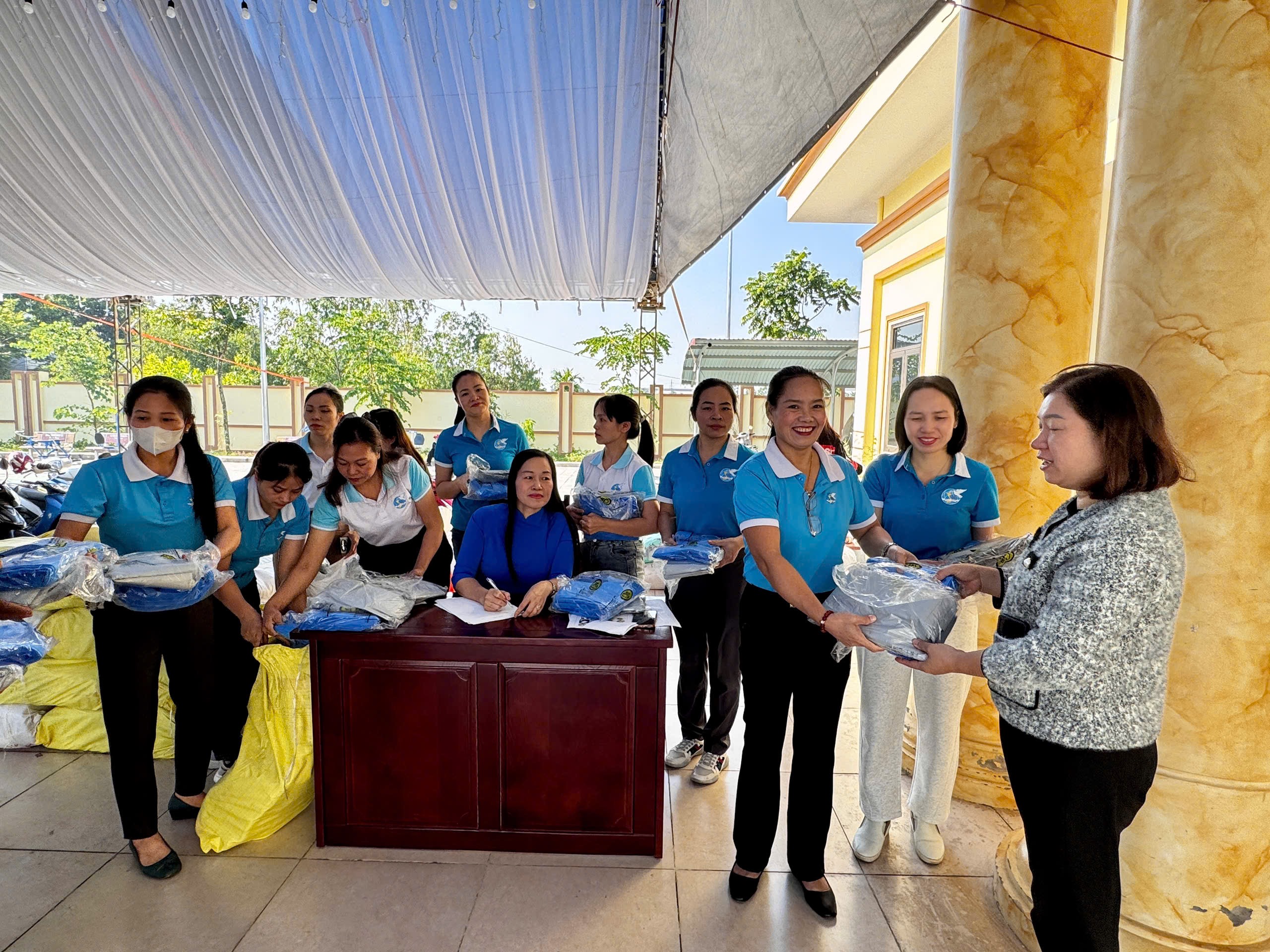 Ra mắt Mô hình điểm Chi hội Phụ nữ hành động vì môi trường  - ảnh 4