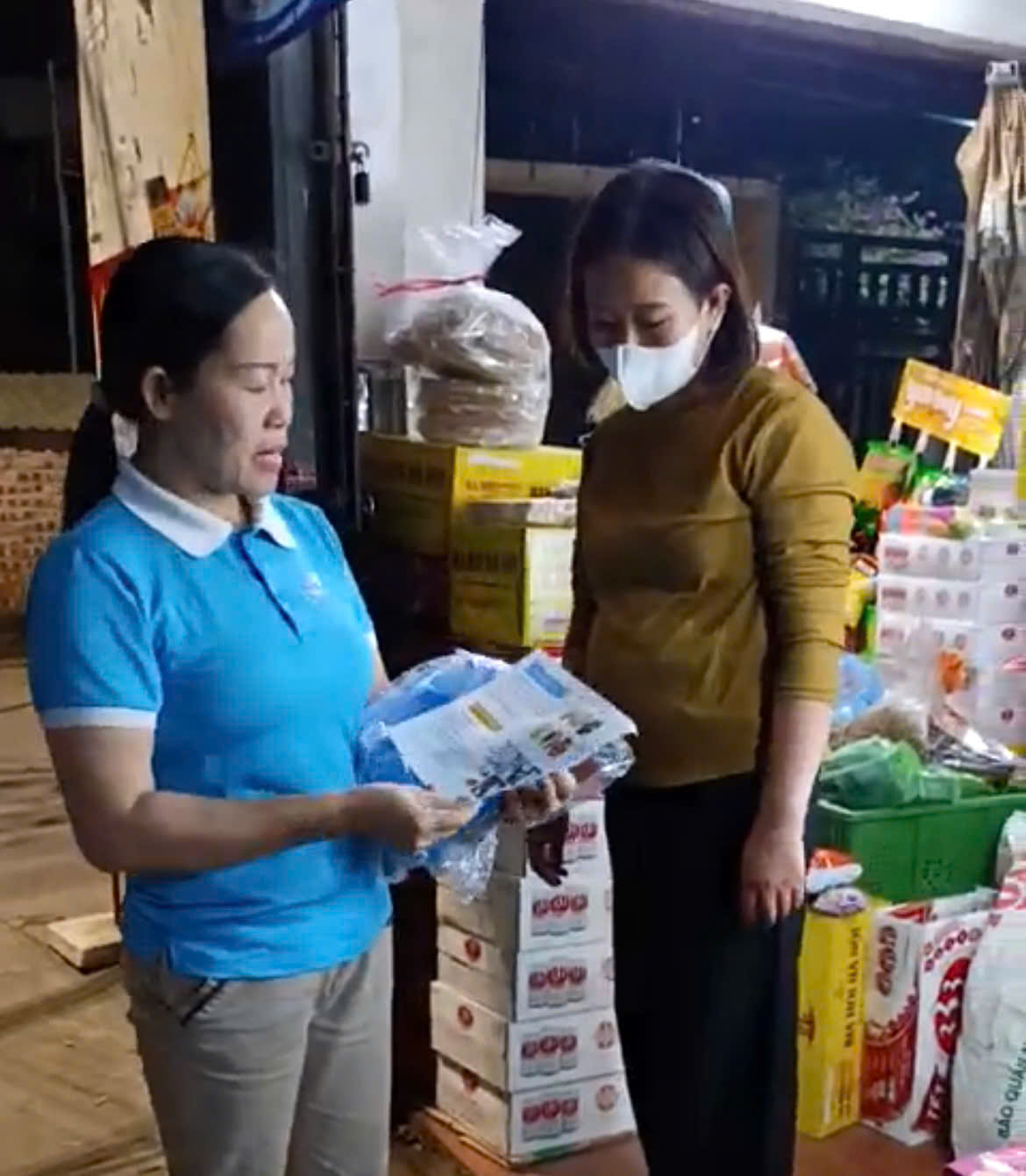 Phụ nữ thôn Giai Lạc 2 hành động vì môi trường xanh - ảnh 2