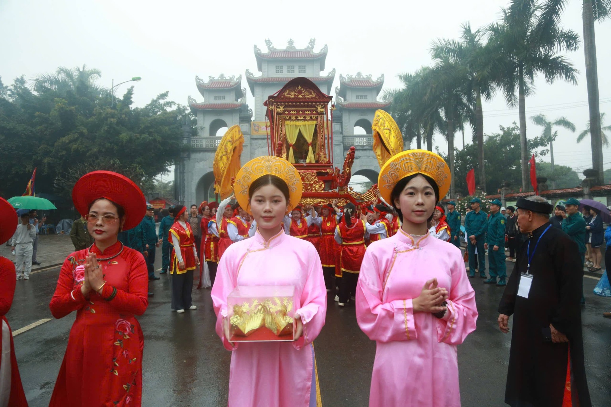 Khai hội Đền Hai Bà Trưng xuân Bính Ngọ 2026: Rạng rỡ hào khí Mê Linh - mảnh đất quê hương anh hùng - ảnh 4