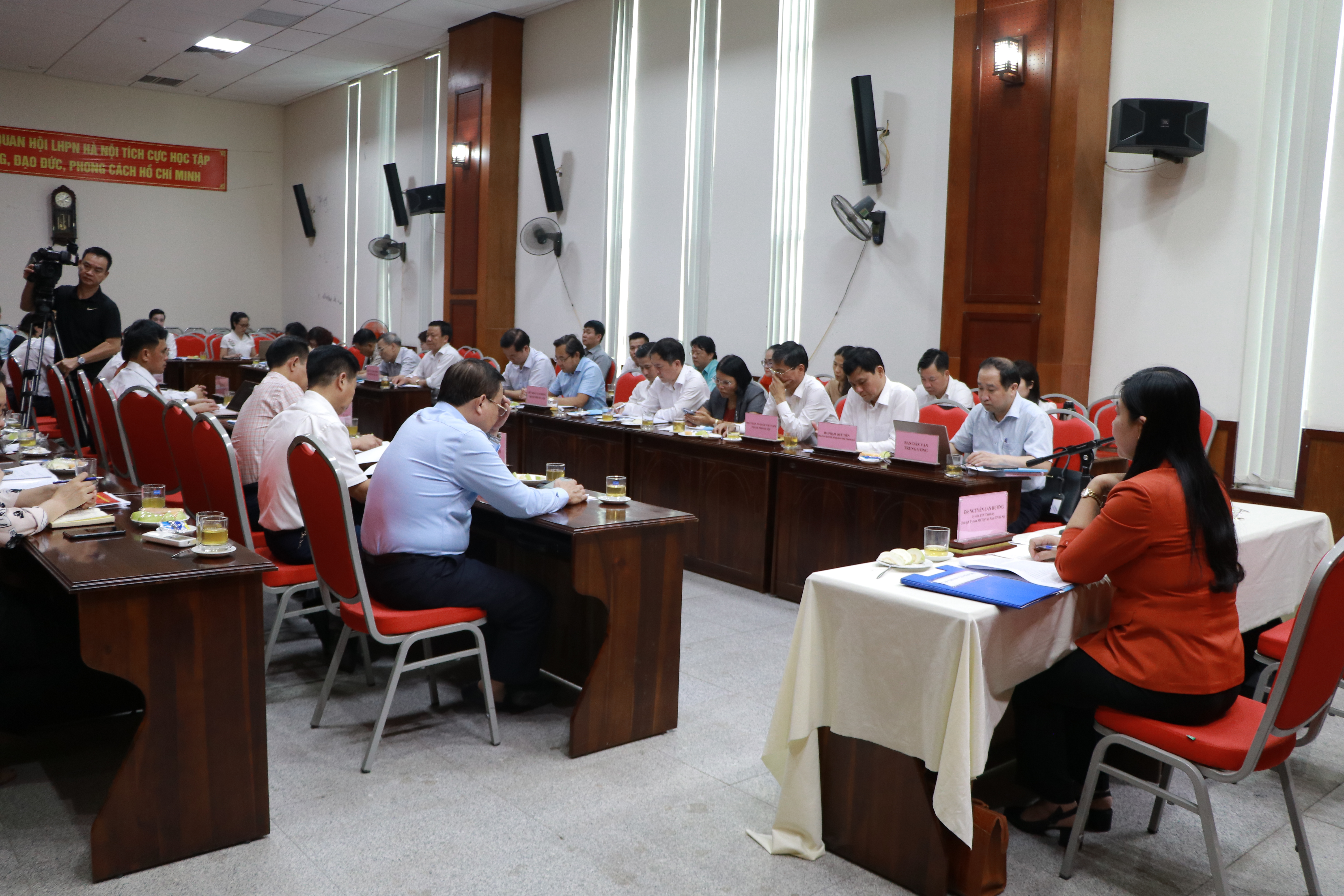 Mặt trận Tổ quốc và các đoàn thể chính trị - xã hội có vai trò lớn trong công tác dân vận - ảnh 2