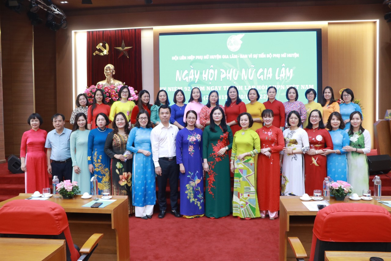 Hội LHPN huyện Gia Lâm: Đa dạng chùm hoạt động mừng ngày 20/10 - ảnh 1