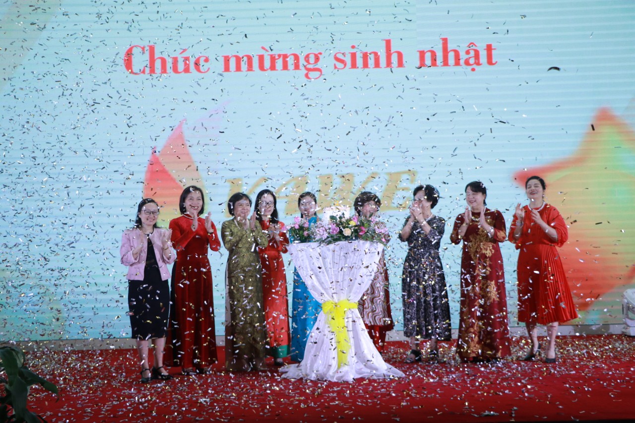 Đêm Gala “Cảm xúc tháng 10 - Chạm Yêu thương“ - ảnh 9