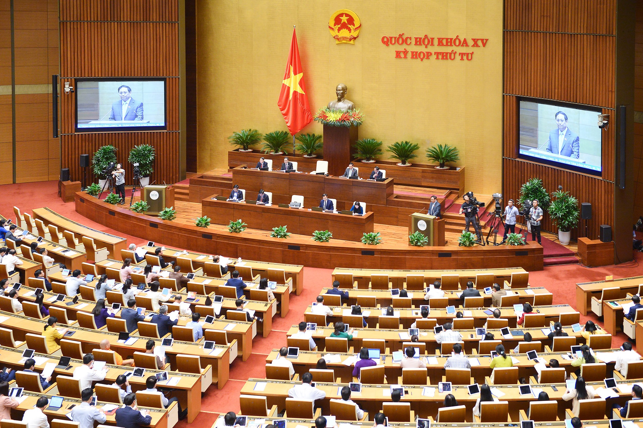 “Đường lối đối ngoại của chúng ta là không chọn bên mà chọn công lý và lẽ phải” - ảnh 2