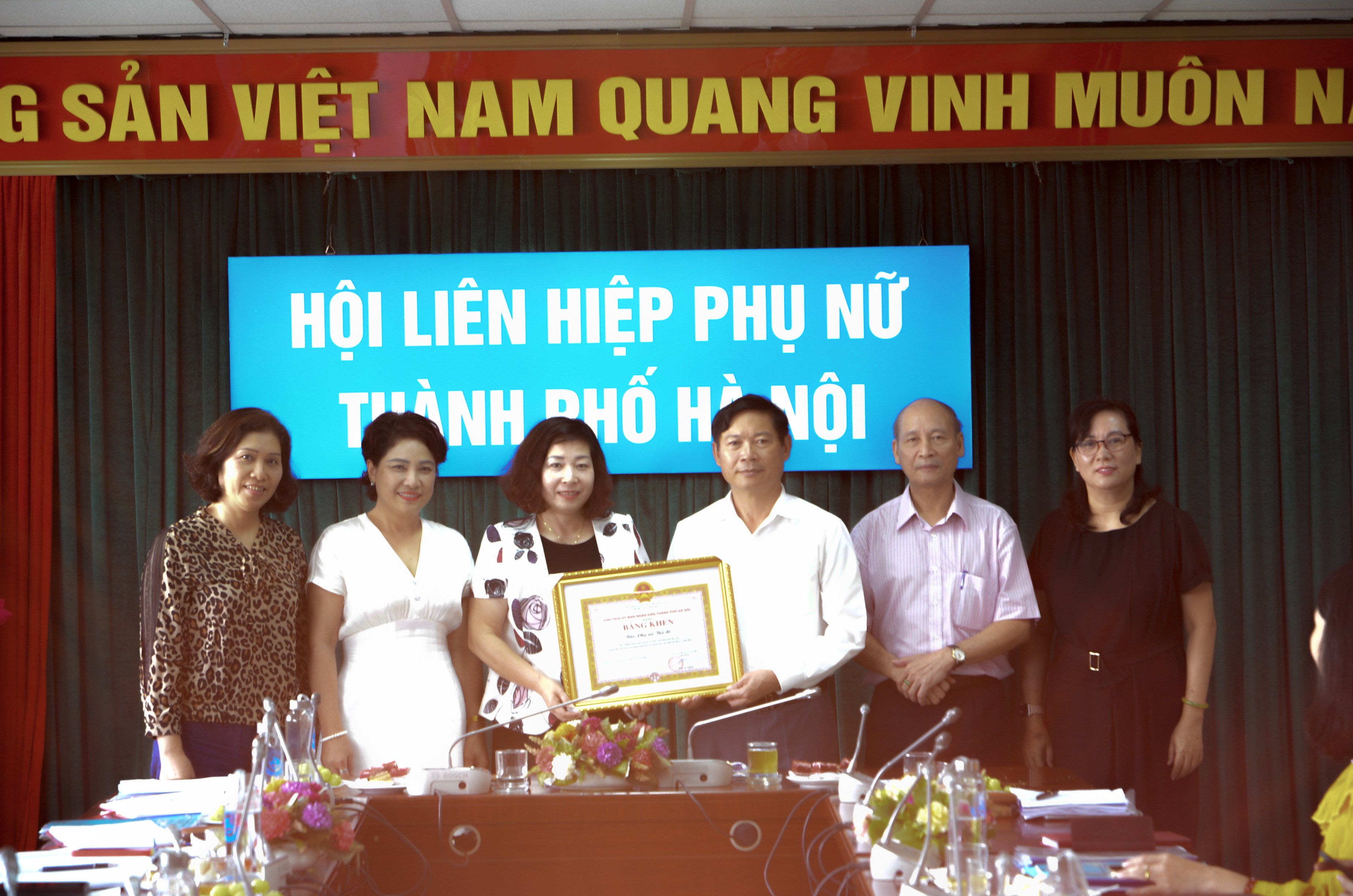 Khảo sát việc thực hiện “nâng cao chất lượng, lãnh đạo và quản lý công tác báo chí-xuất bản“ - ảnh 6