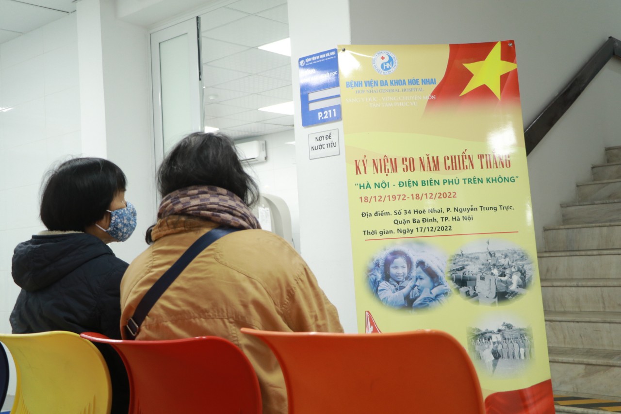 Khám sức khỏe miễn phí cho nữ lực lượng tham gia chiến dịch “Hà Nội-Điện Biên Phủ trên không” - ảnh 13