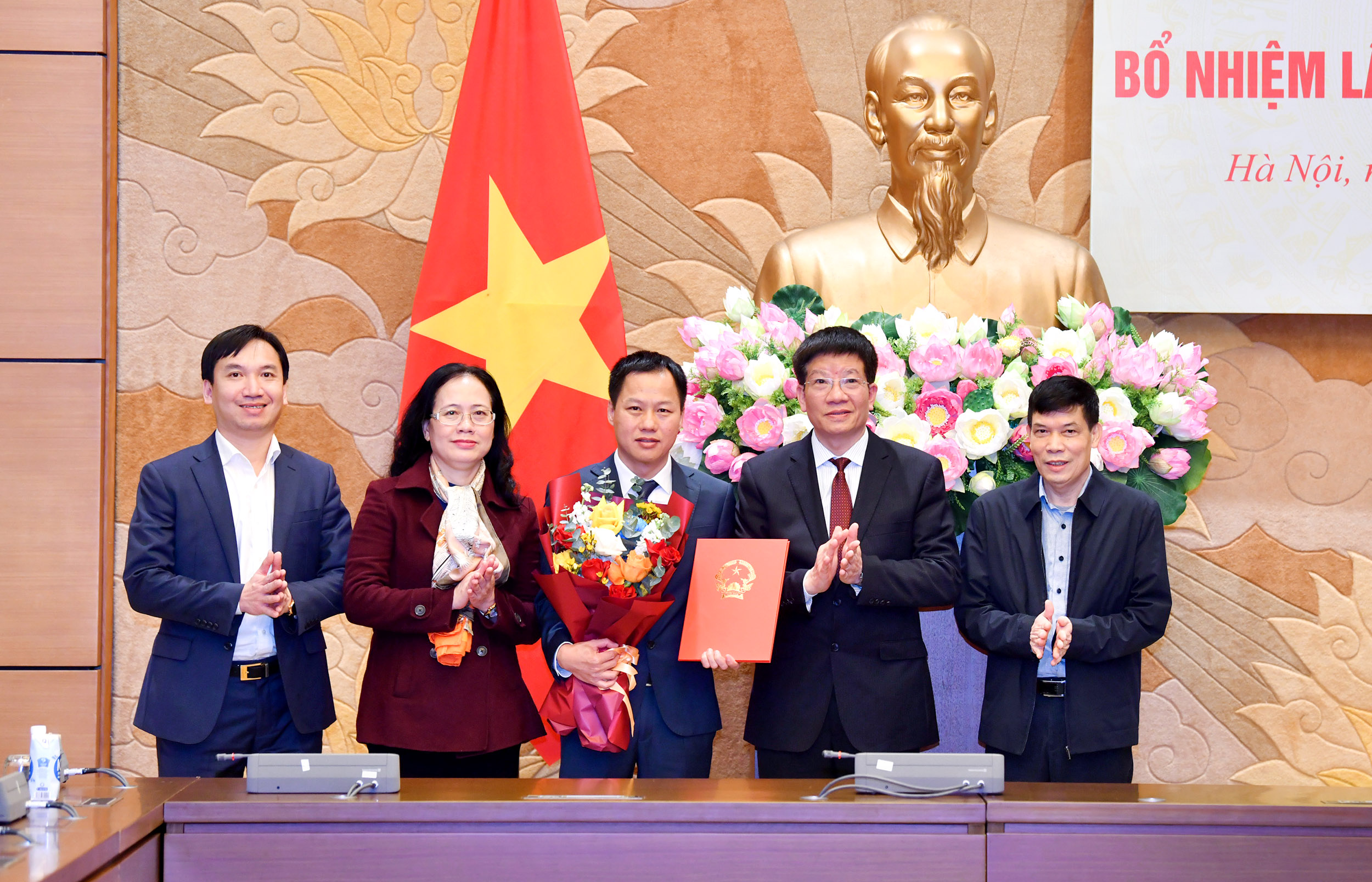 Vụ Phục vụ hoạt động giám sát, Văn phòng Quốc hội có tân Phó Vụ trưởng - ảnh 1