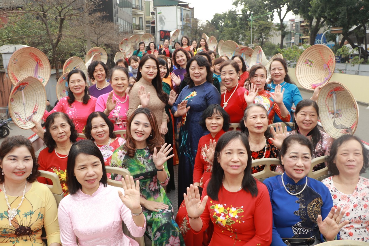 Phụ nữ quận Ba Đình: Mỗi hội viên, phụ nữ có một hành động đẹp, việc làm tốt - ảnh 4
