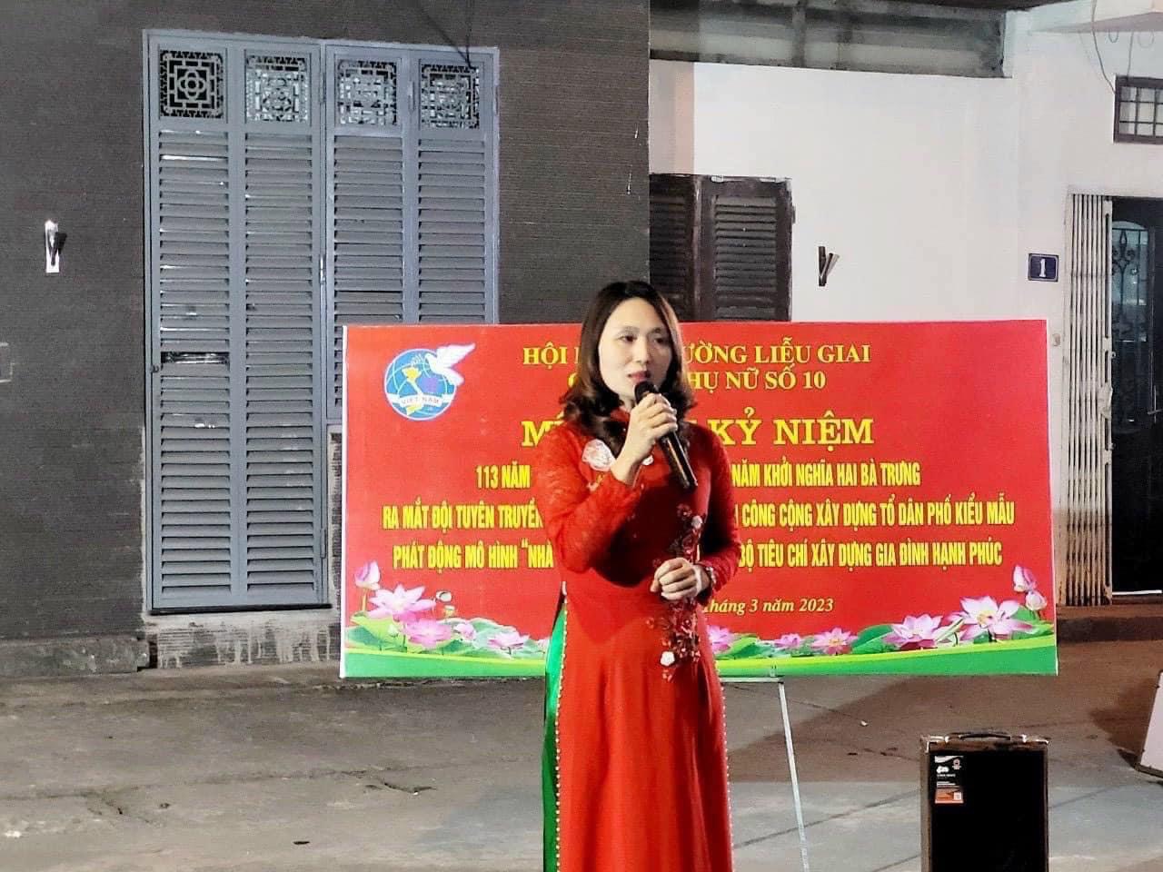 Hội LHPN phường Liễu Giai, quận Ba Đình: Ra mắt đội xung kích tuyên truyền quy tắc ứng xử nơi công cộng - ảnh 1