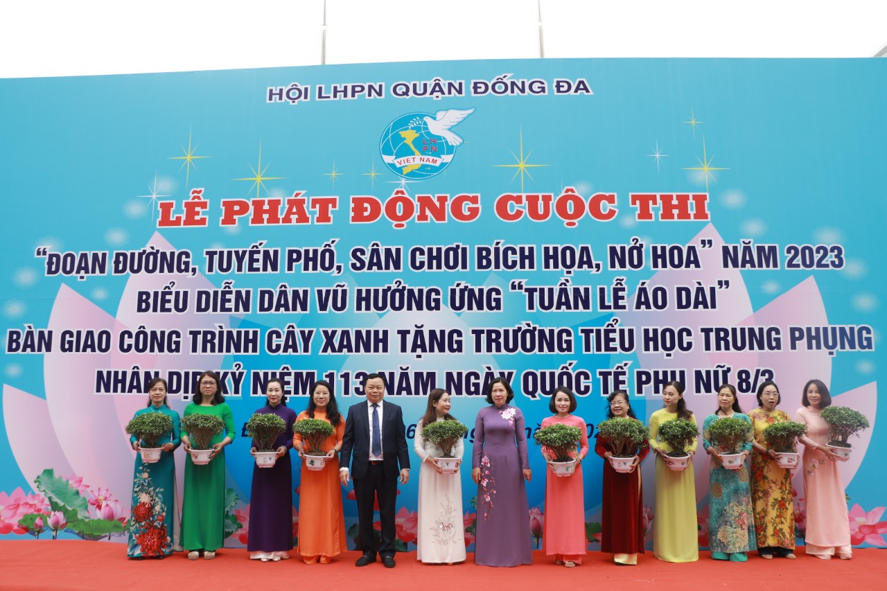 Hội LHPN quận Đống Đa: Phát động Cuộc thi Đoạn đường, tuyến phố, sân chơi bích họa, nở hoa năm 2023 - ảnh 8