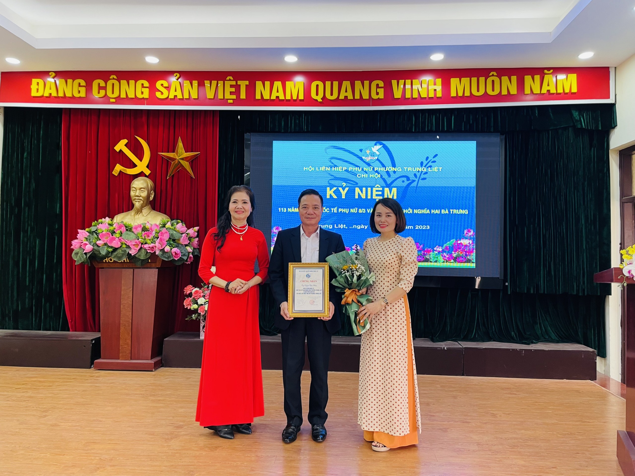 Hội LHPN quận Đống Đa: Kết nạp thêm 46 hội viên danh dự là nam giới - ảnh 2