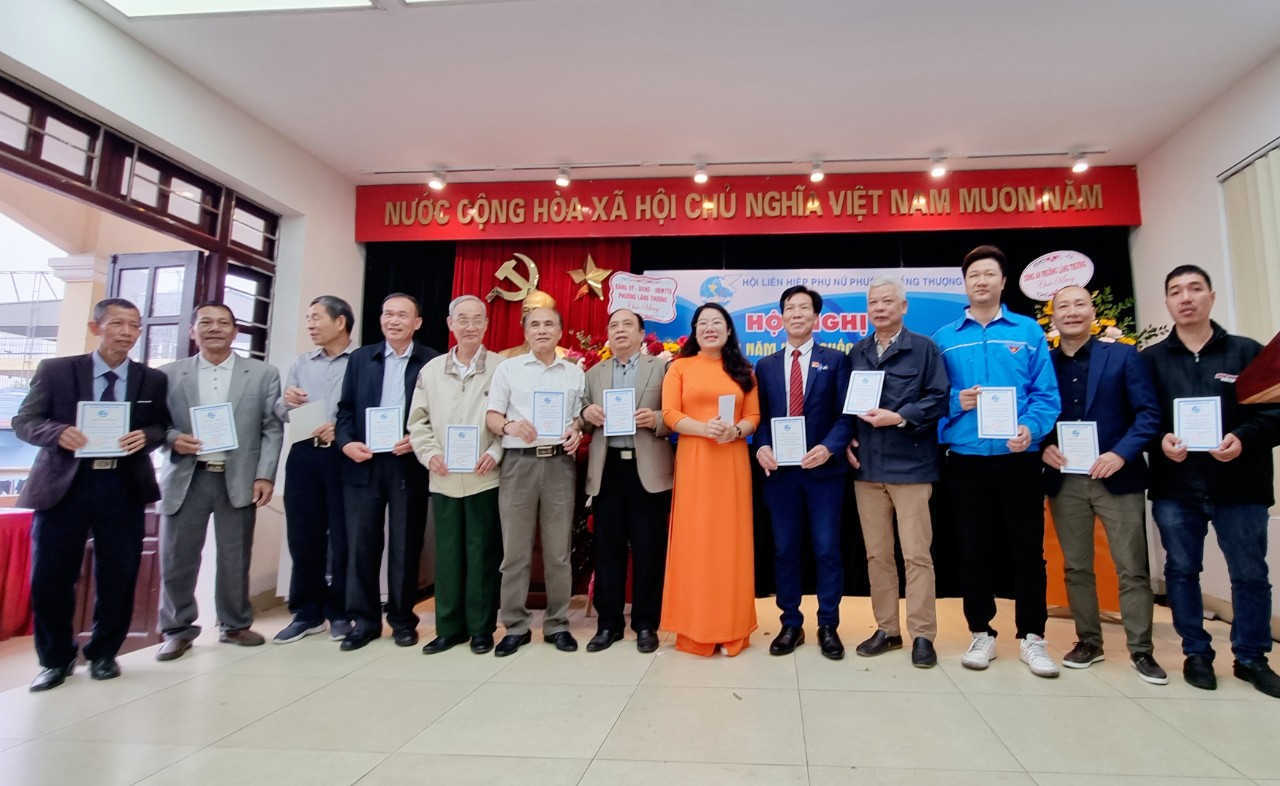 Hội LHPN quận Đống Đa: Kết nạp thêm 46 hội viên danh dự là nam giới - ảnh 4