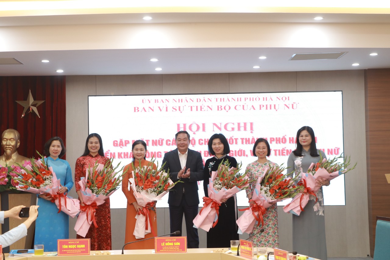 Đảm bảo bình đẳng giới cho sự phát triển bền vững của Thủ đô - ảnh 4