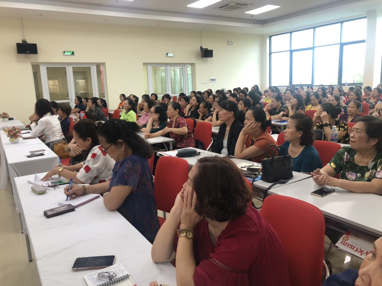 Hội LHPN quận Ba Đình:Trang bị kiến thức về quyền và lợi ích trong sử dụng đất - ảnh 3