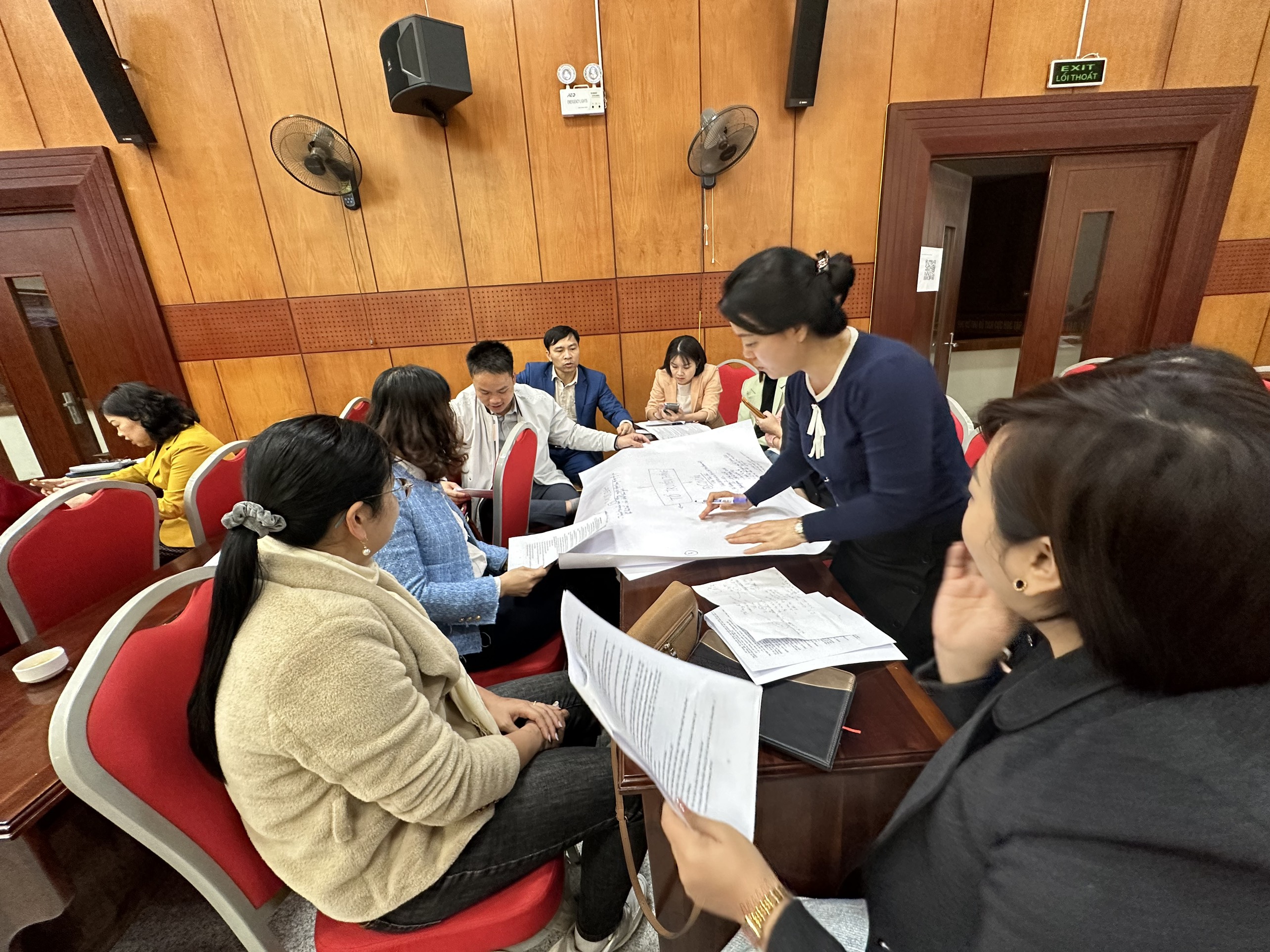 Hội LHPN Hà Nội: Giám sát thực hiện bình đẳng giới trong vùng đồng bào dân tộc thiểu số - ảnh 3