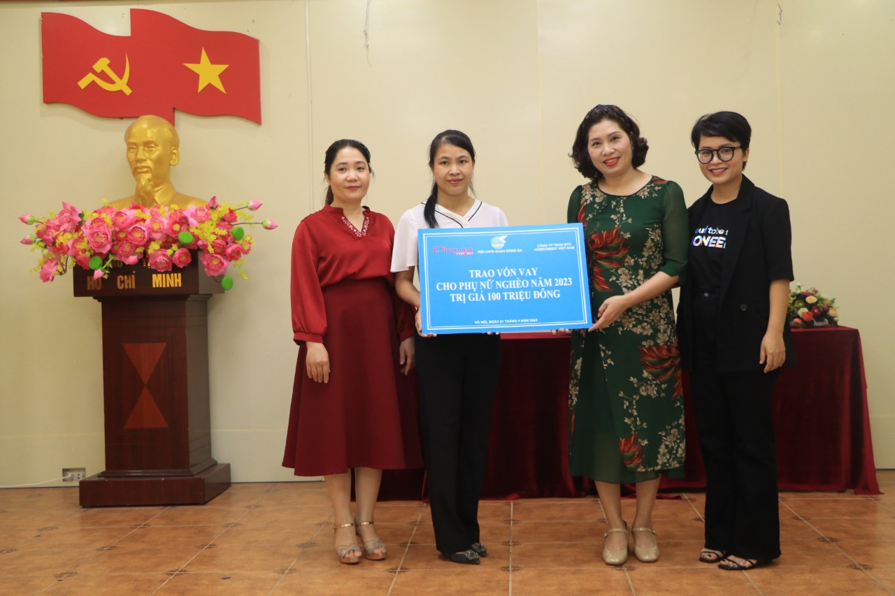Trao vốn vay không lãi giúp hội viên phụ nữ khó khăn phát triển kinh tế tại quận Đống Đa - ảnh 5