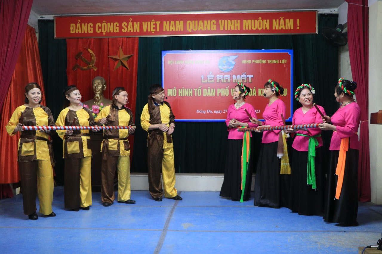 Ra mắt mô hình “Tổ dân phố văn hóa kiểu mẫu” tại quận Đống Đa - ảnh 6