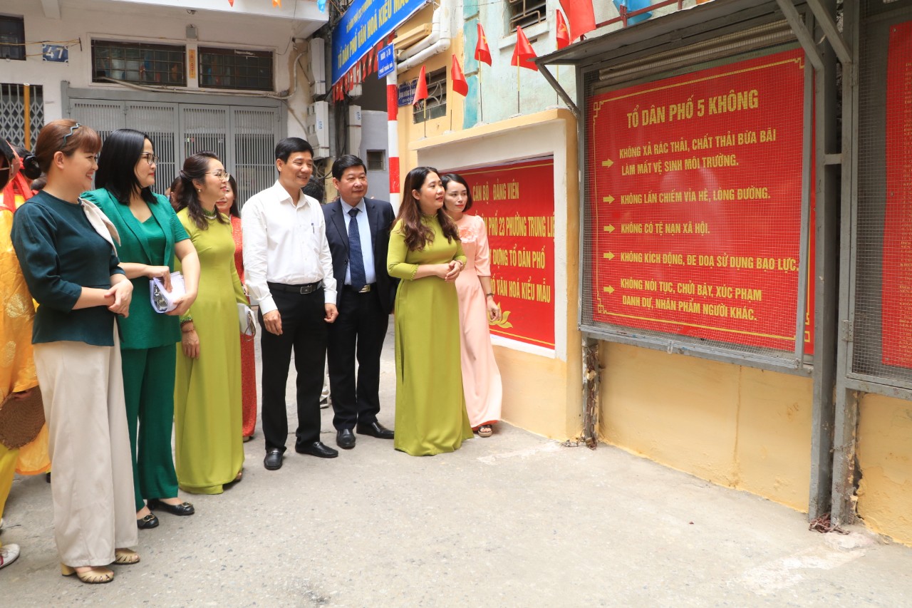 Ra mắt mô hình “Tổ dân phố văn hóa kiểu mẫu” tại quận Đống Đa - ảnh 12