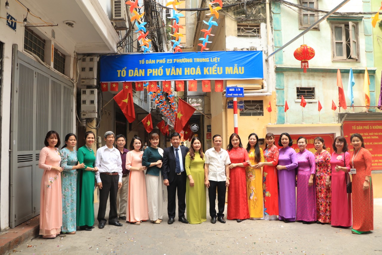 Ra mắt mô hình “Tổ dân phố văn hóa kiểu mẫu” tại quận Đống Đa - ảnh 10