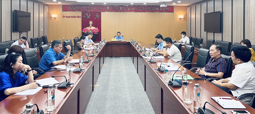 Bộ trưởng, Chủ nhiệm Ủy ban Dân tộc Hầu A Lềnh: