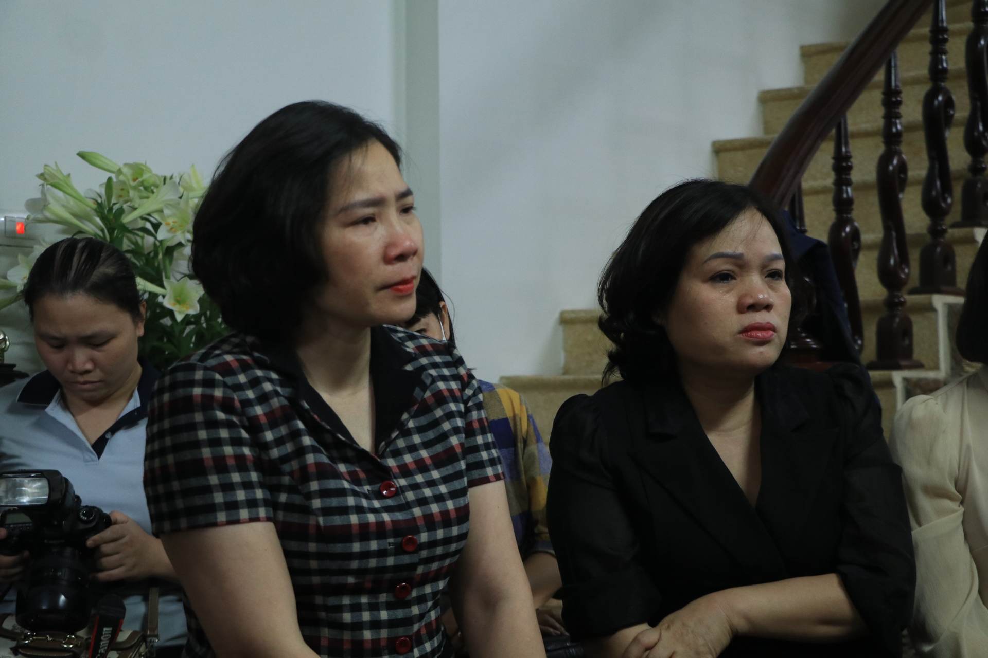 Hội LHPN Hà Nội: Thăm hỏi, chia buồn với gia đình các nạn nhân trong vụ cháy nhà ở quận Hà Đông - ảnh 3