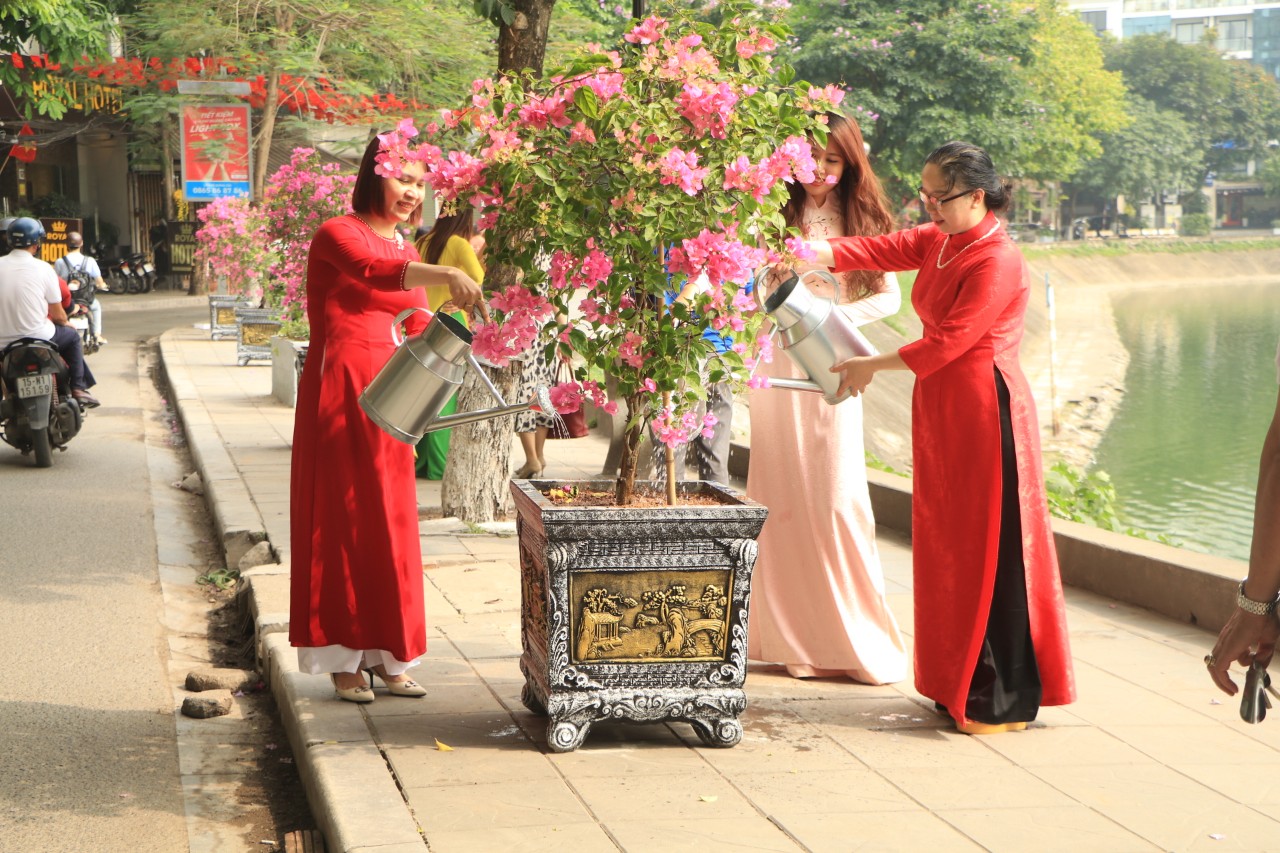 Khánh thành và bàn giao công trình “Con đường cờ hoa” - ảnh 3