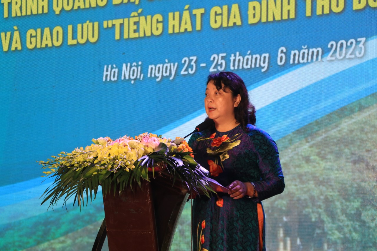 Hội LHPN Hà Nội: Tôn vinh đóng góp của phụ nữ trong xây dựng gia đình hạnh phúc, nông thôn mới, đô thị văn minh - ảnh 1