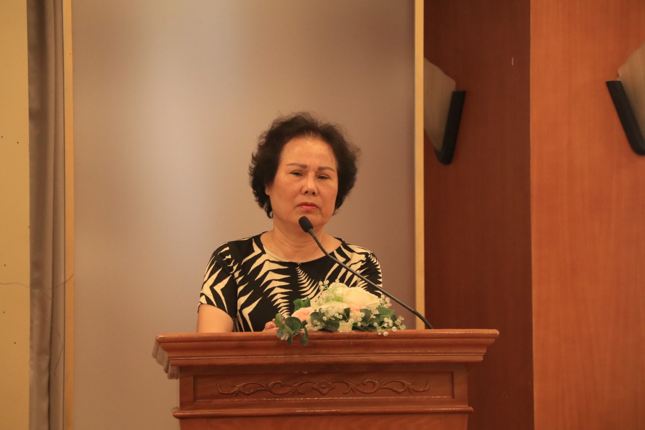 Khai trương “Gian hàng Bình yên”: Gây quỹ hỗ trợ nạn nhân bị bạo lực gia đình và mua bán người - ảnh 2