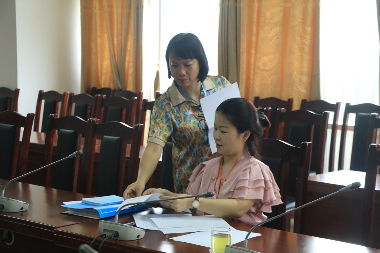 Lần đầu tiên tổ chức thi tuyển chức danh Phó Giám đốc Trung tâm Giáo dục nghề nghiệp và Hỗ trợ phát triển phụ nữ Hà Nội - ảnh 6