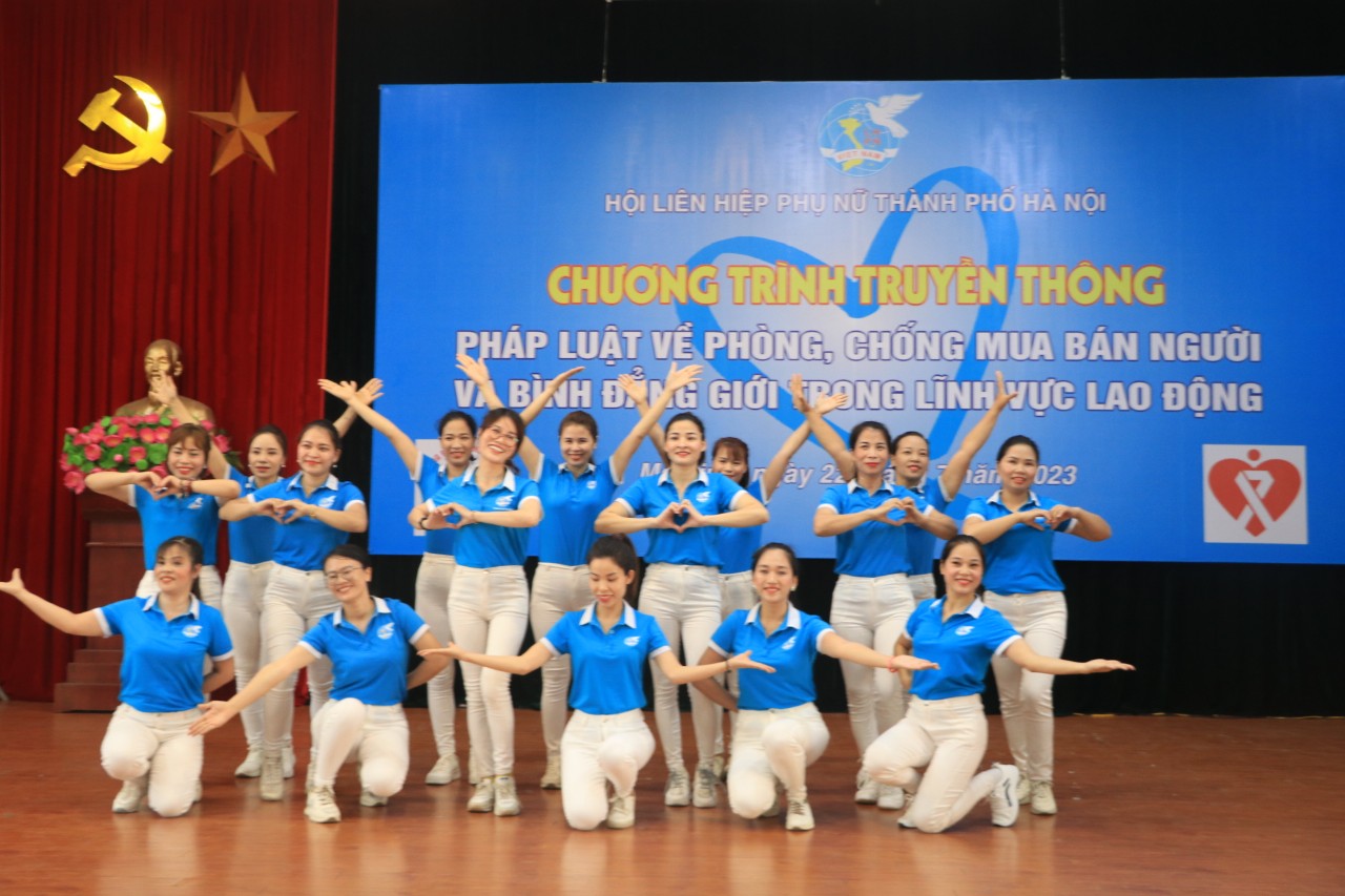 Truyền thông pháp luật về phòng, chống mua bán người và bình đẳng giới trong lĩnh vực lao động - ảnh 3