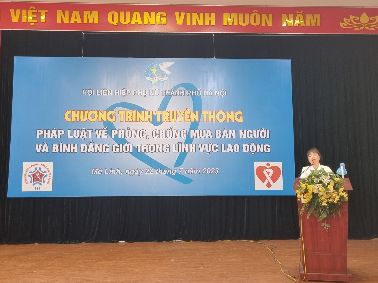 Truyền thông pháp luật về phòng, chống mua bán người và bình đẳng giới trong lĩnh vực lao động - ảnh 6