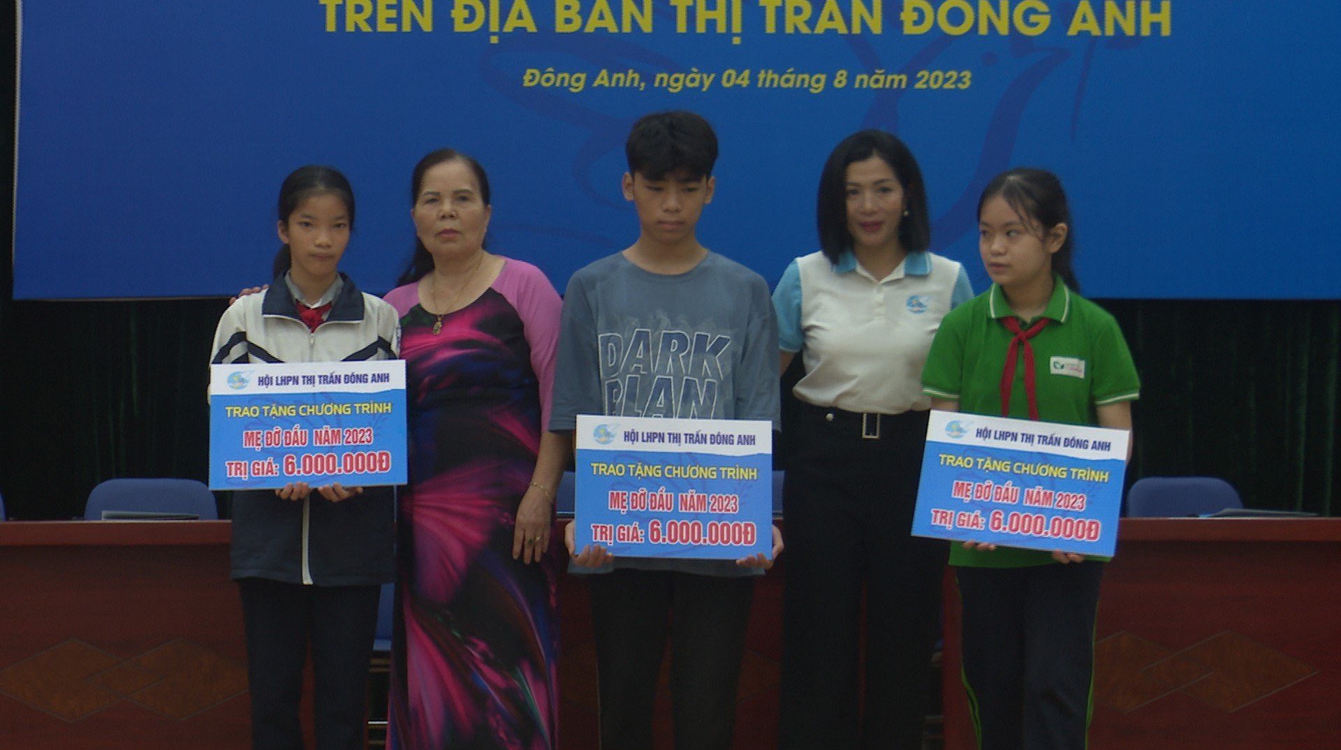 Hội LHPN huyện Đông Anh: Ra mắt mô hình điểm “Tổ dân phố văn hóa kiểu mẫu” - ảnh 3