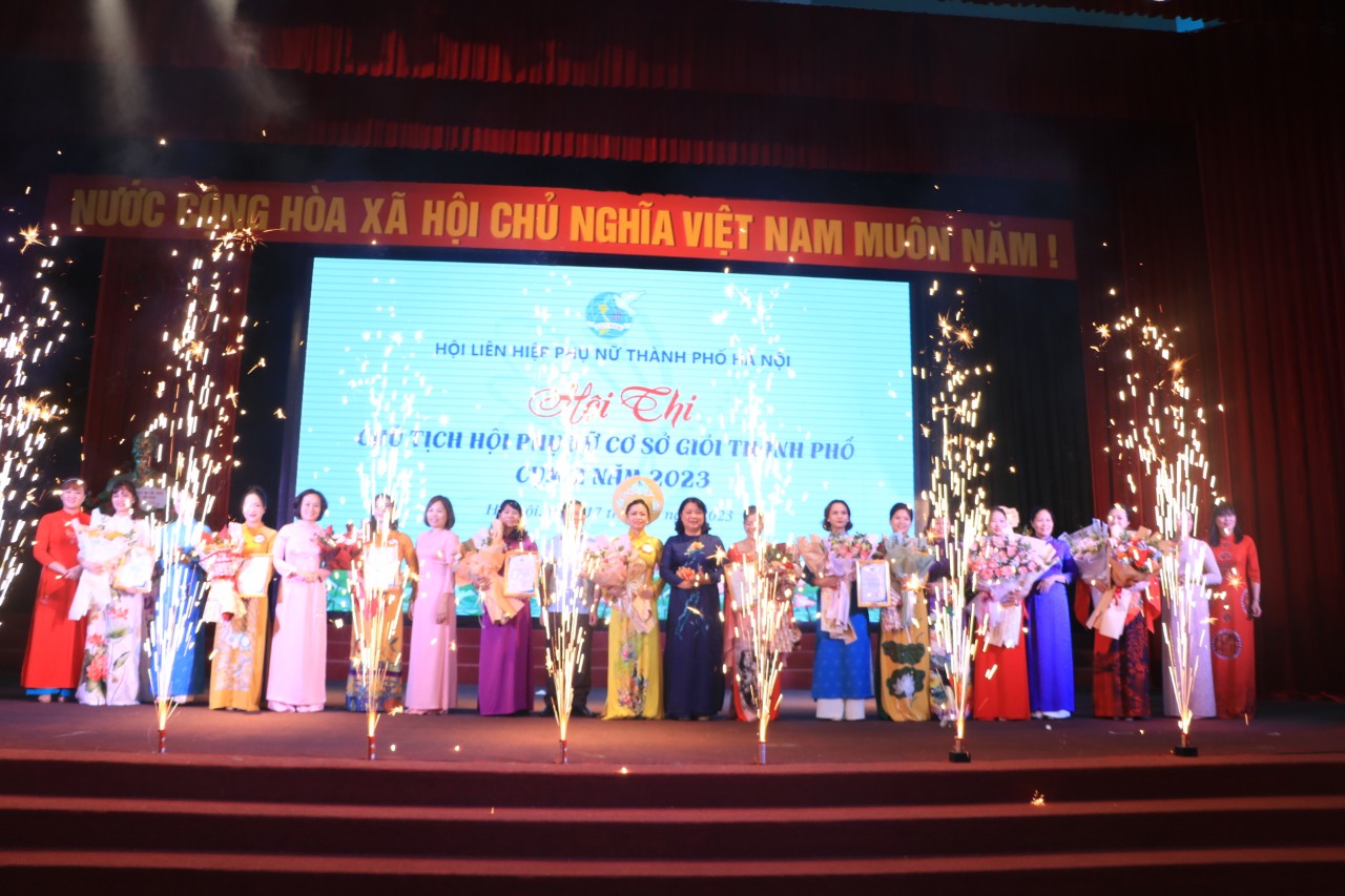 Thí sinh giành giải Nhất mang tới hội thi Chủ tịch Hội Phụ nữ cơ sở giỏi cụm 2 điều gì? - ảnh 4