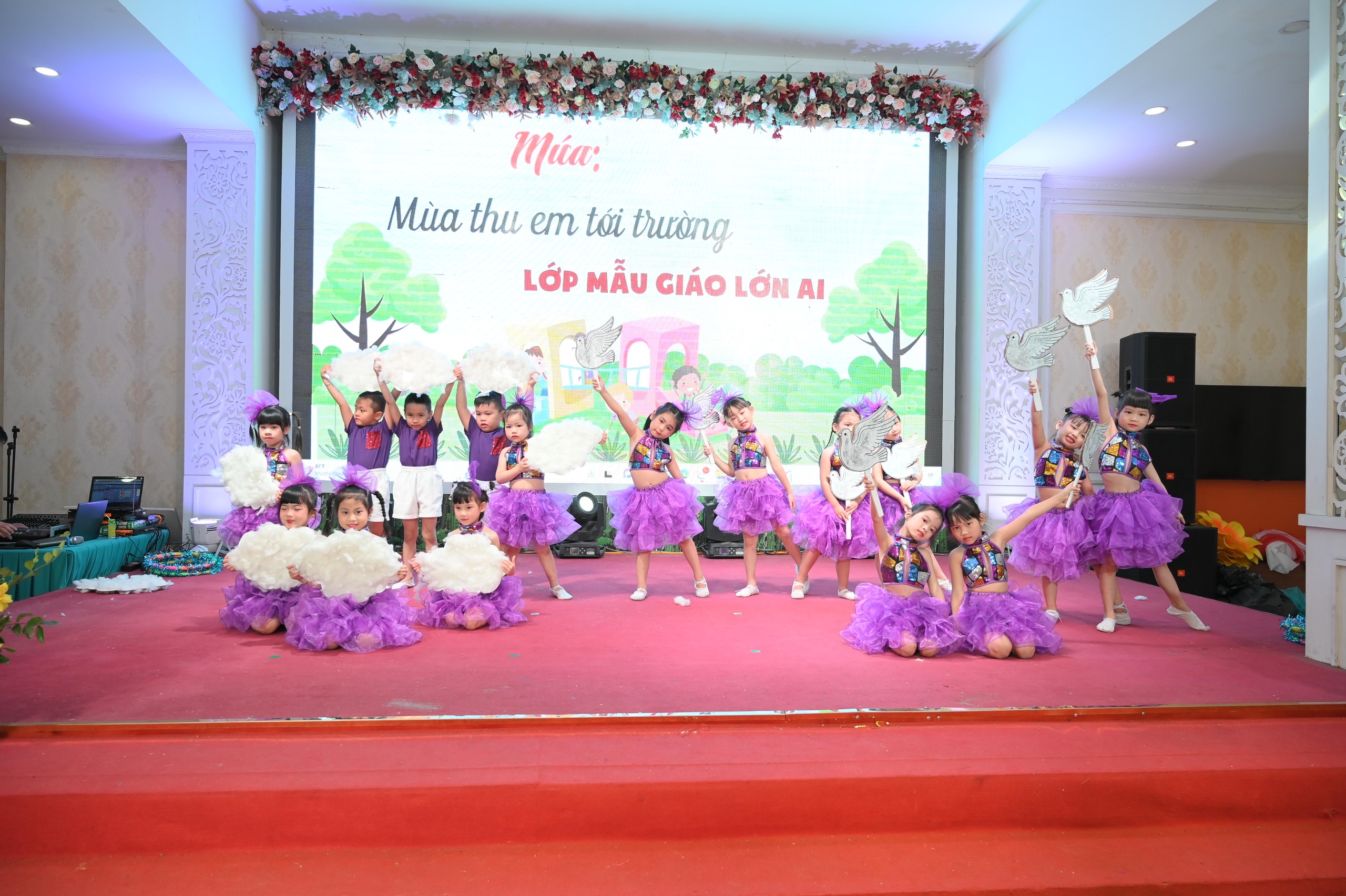 Trường Mầm non số 6, quận Ba Đình: Tưng bừng đón chào năm học mới - ảnh 1