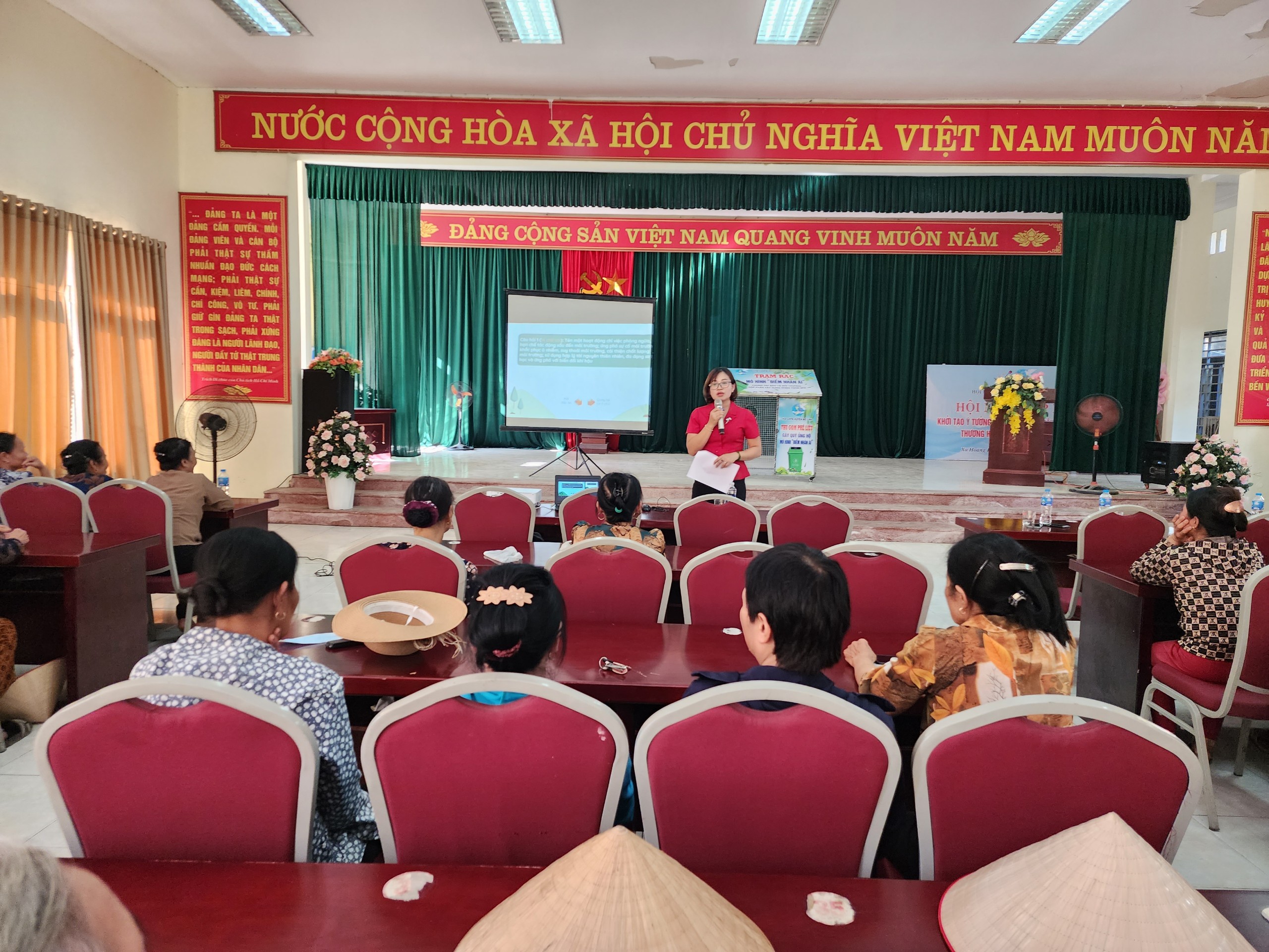 Hội LHPN huyện Mê Linh: Đa dạng các hoạt động bảo vệ môi trường - ảnh 3