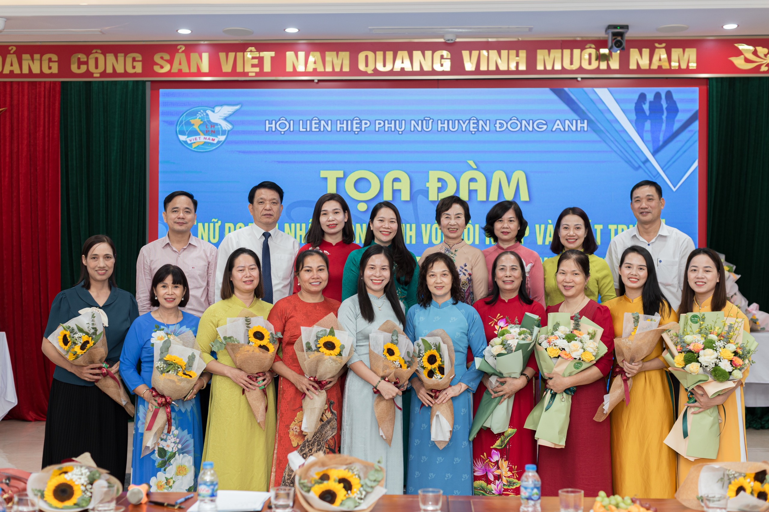 Phó Bí thư thường trực huyện Đông Anh hứa “doanh nhân nào gặp khó hãy gọi cho tôi“ - ảnh 6