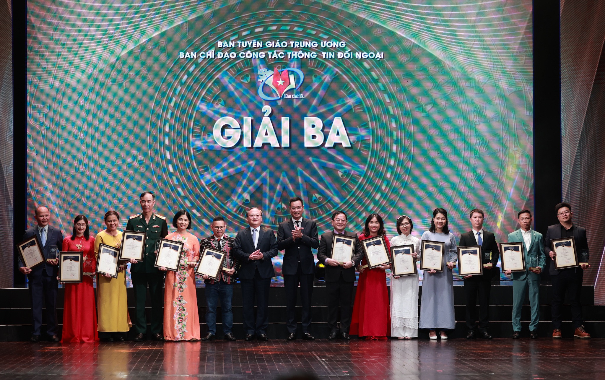 Báo Phụ nữ Thủ đô giành giải Ba Giải thưởng toàn quốc về thông tin đối ngoại - ảnh 4