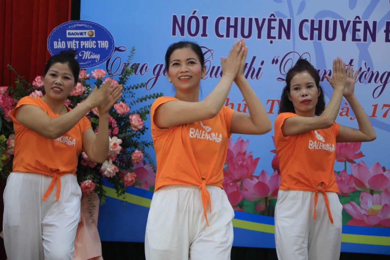 Hội LHPN huyện Phúc Thọ: Đa dạng các hoạt động kỷ niệm “Ngày hội của giới nữ“ - ảnh 7