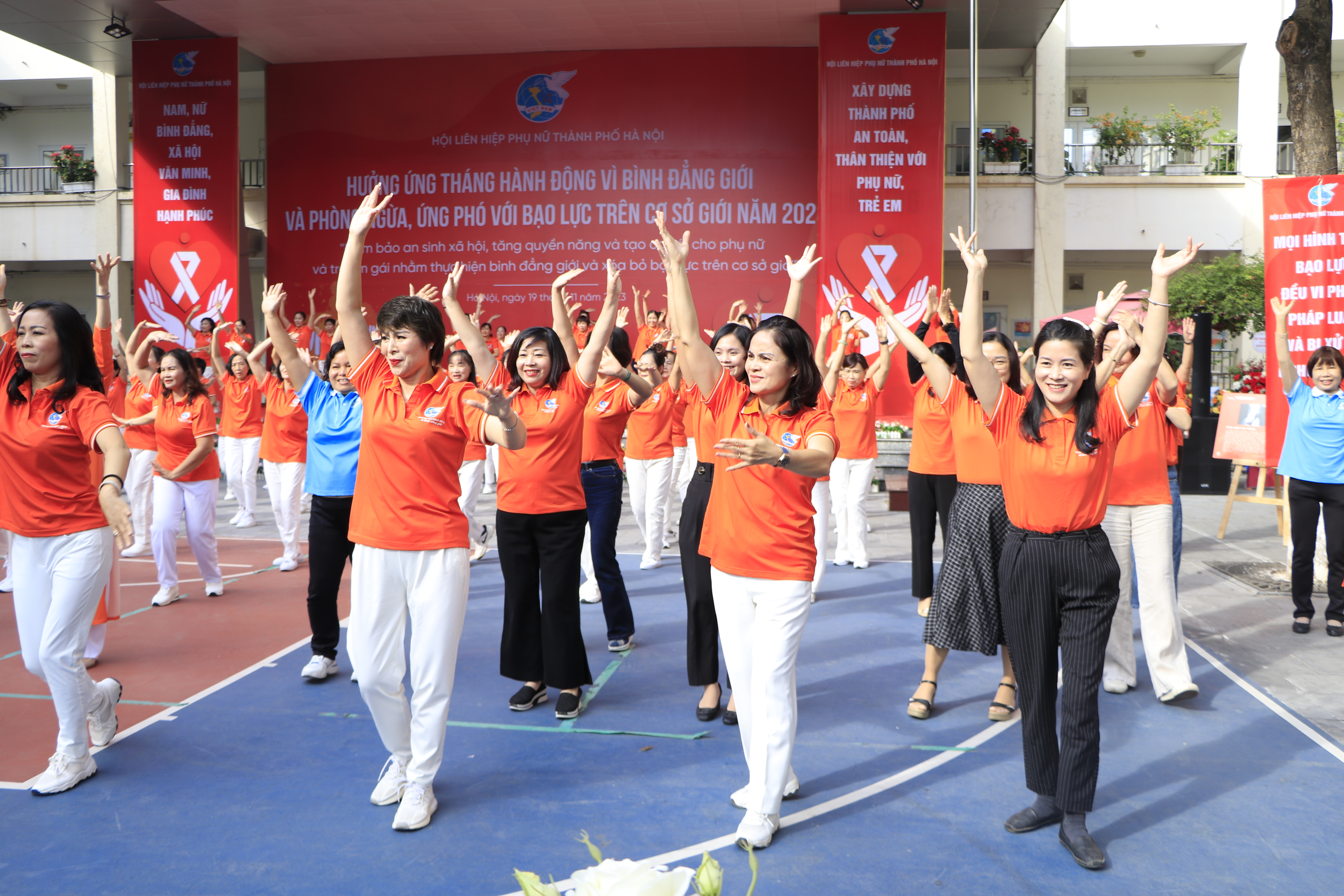 Chung tay hành động vì bình đẳng giới và phòng ngừa, ứng phó với bạo lực trên cơ sở giới - ảnh 15