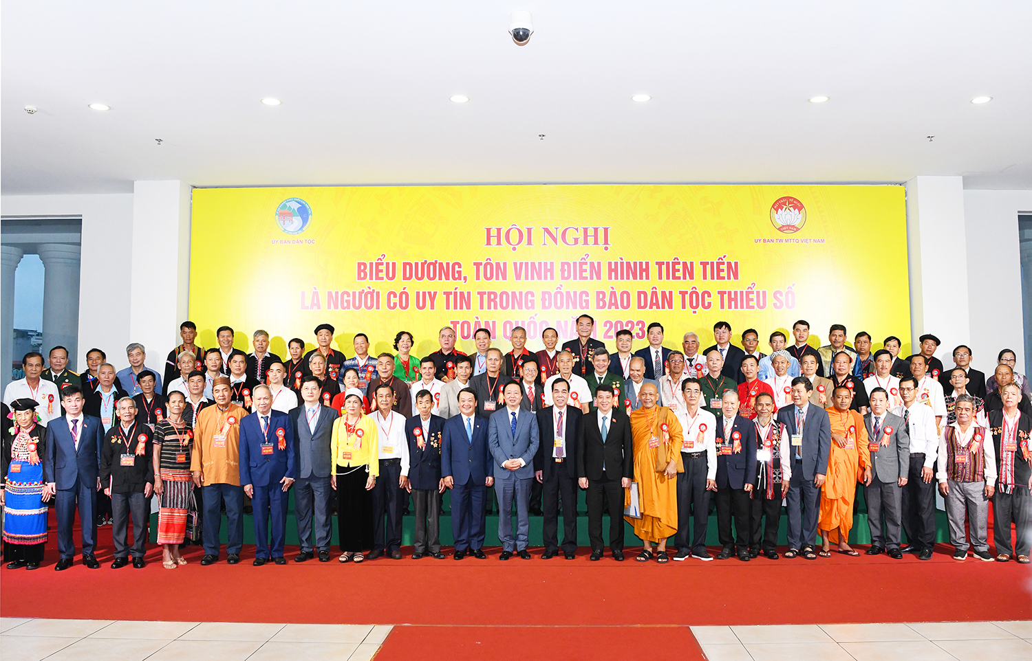 Những tấm gương sáng trong đồng bào DTTS toàn quốc năm 2023 được tôn vinh - ảnh 1
