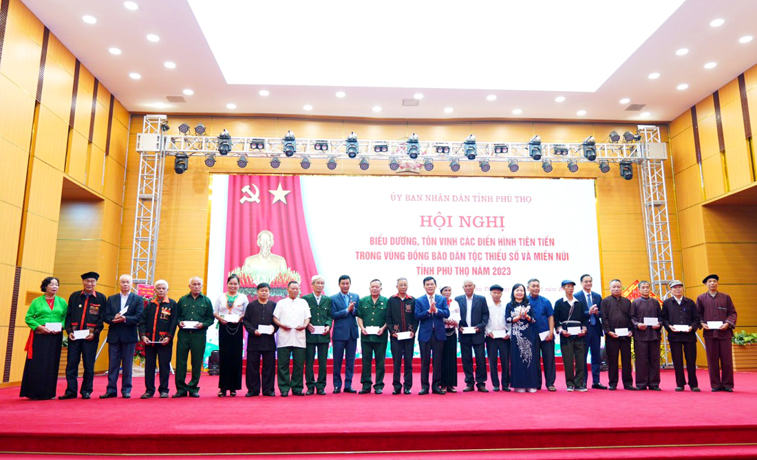 Phú Thọ: Biểu dương điển hình tiên tiến trong vùng đồng bào DTTS và miền núi - ảnh 1