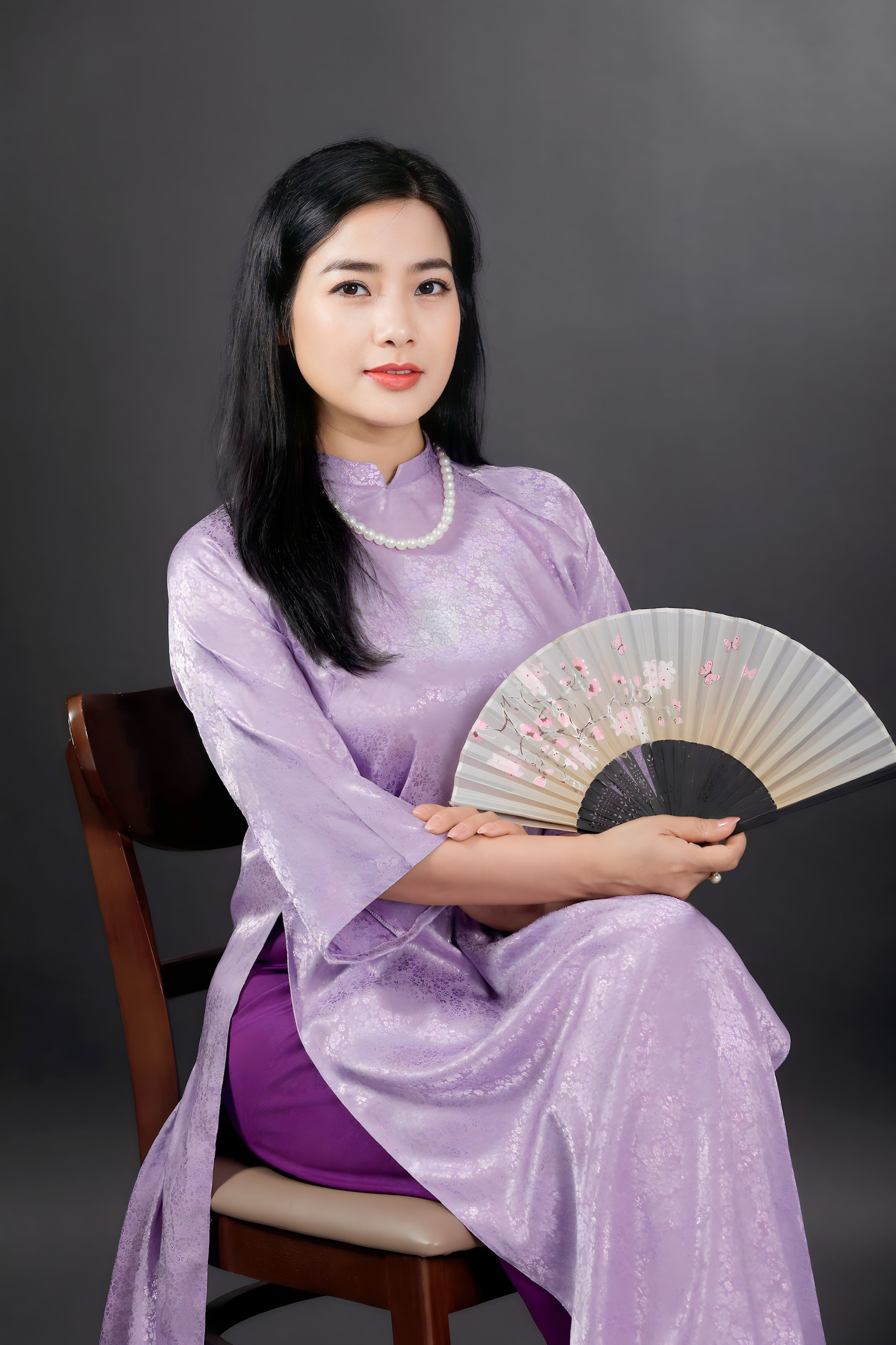Năm mới cùng nghệ sĩ đón hạnh phúc - ảnh 2
