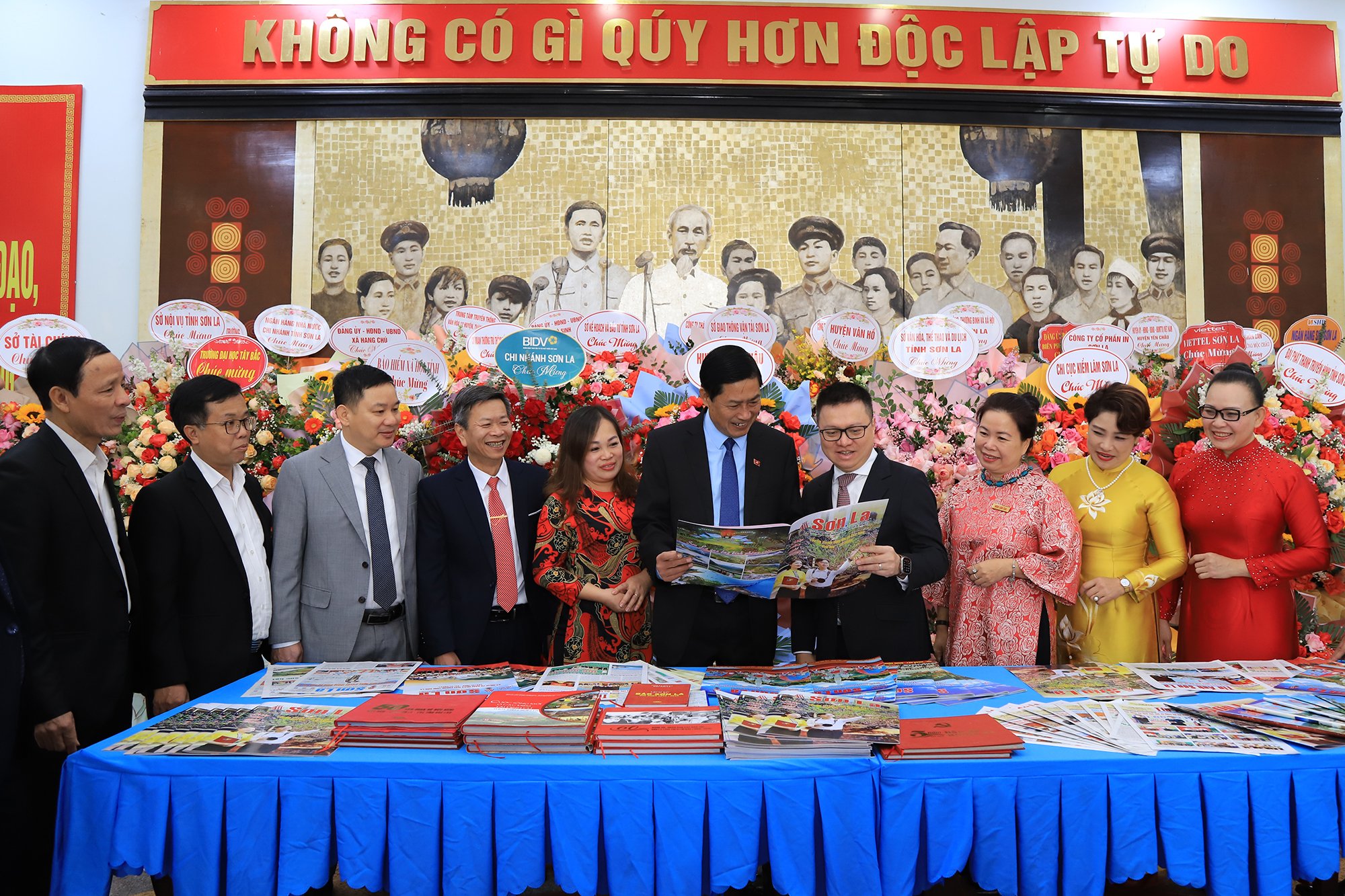 Báo Sơn La: Tự hào 60 năm xây dựng và trưởng thành - ảnh 4