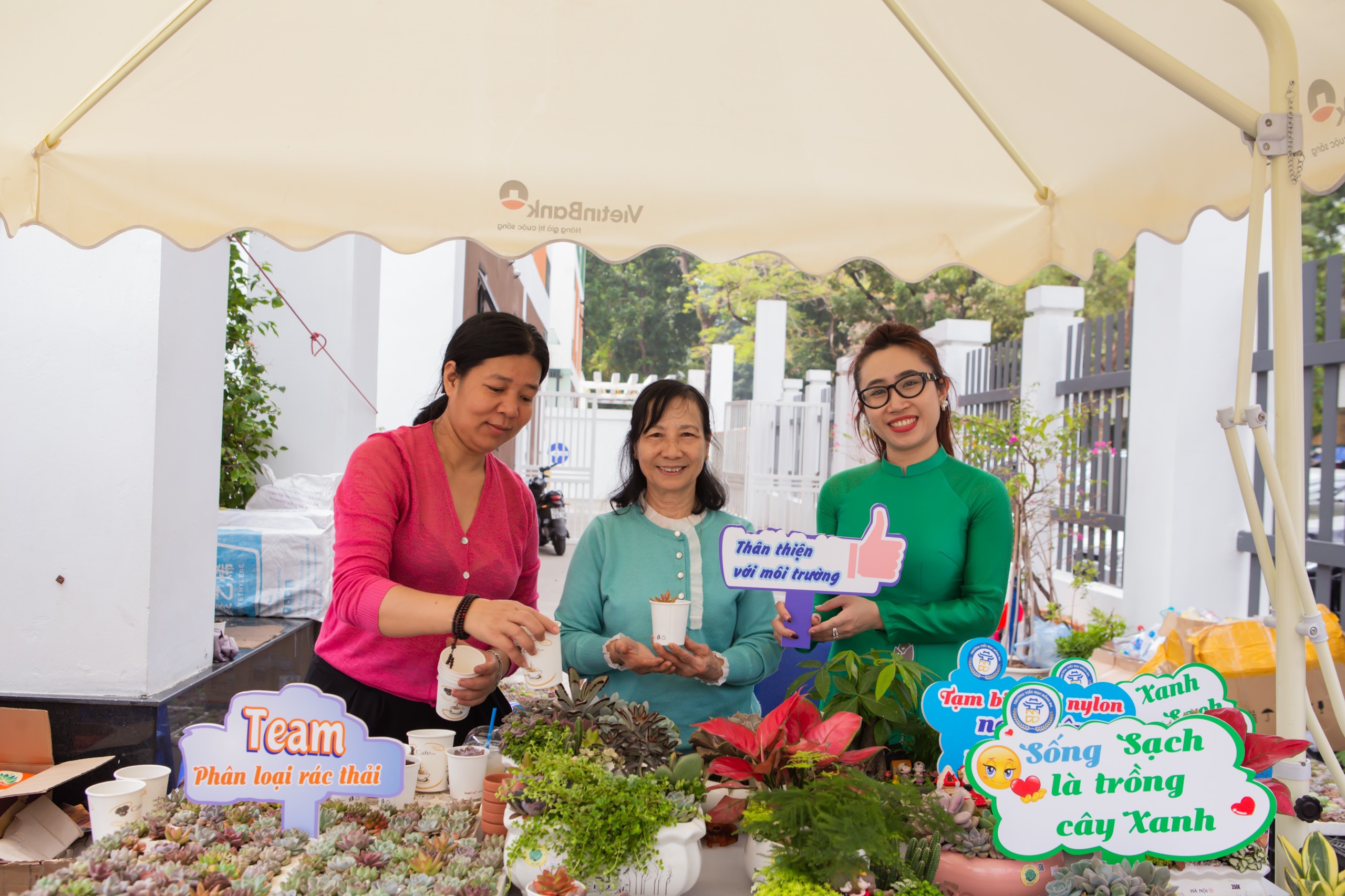 “Tết nhân ái-Xuân yêu thương” của phụ nữ phường Kim Liên - ảnh 4