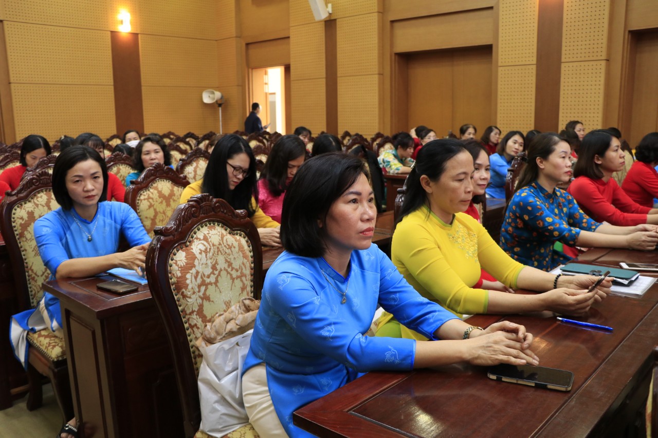 Hội LHPN huyện Đông Anh: Phát động 8 nội dung trọng tâm thi đua yêu nước năm 2024 - ảnh 5