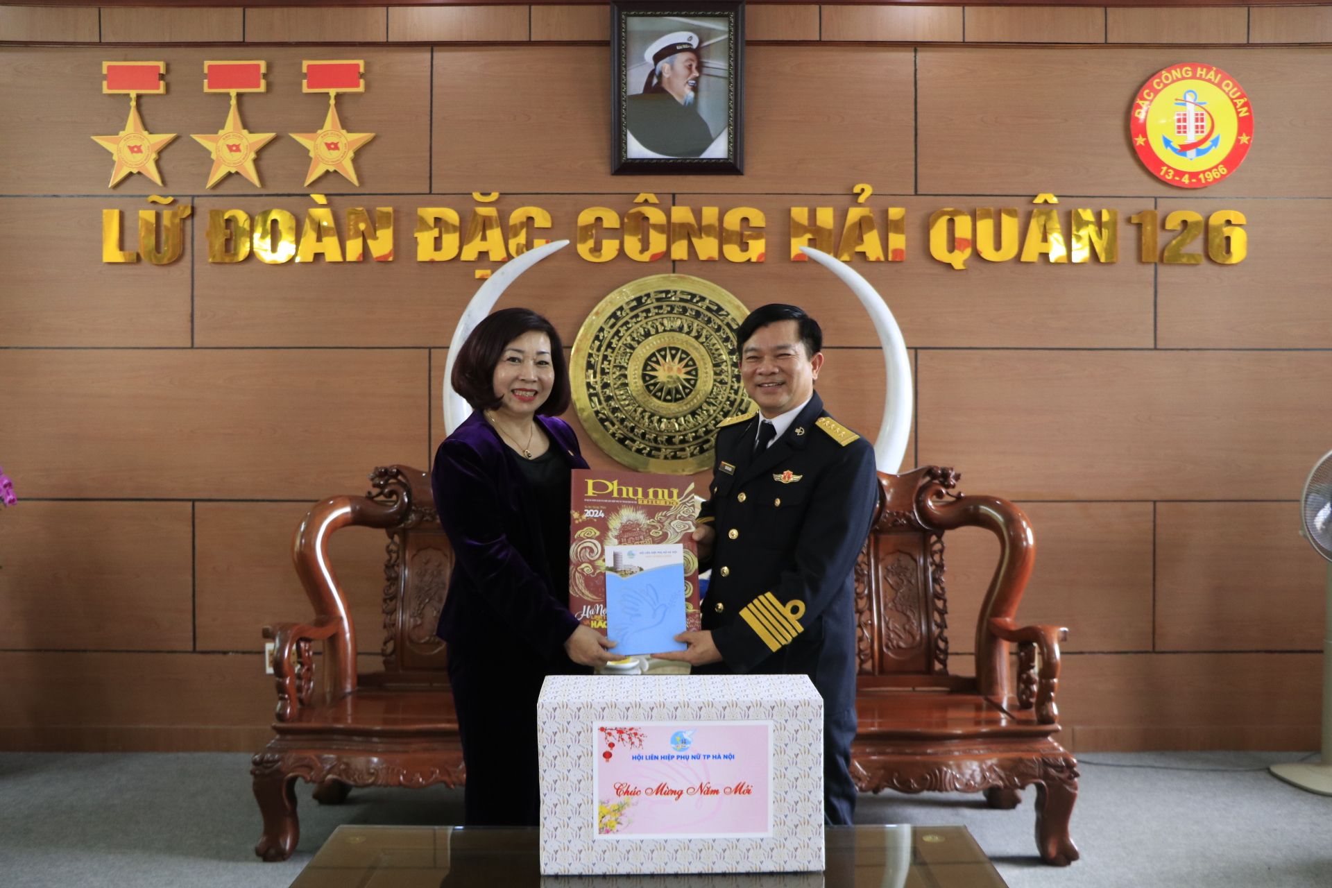 Hội LHPN Hà Nội: Thăm, chúc Tết Lữ đoàn đặc công hải quân 126 và các đơn vị trực thuộc Lữ đoàn - ảnh 2